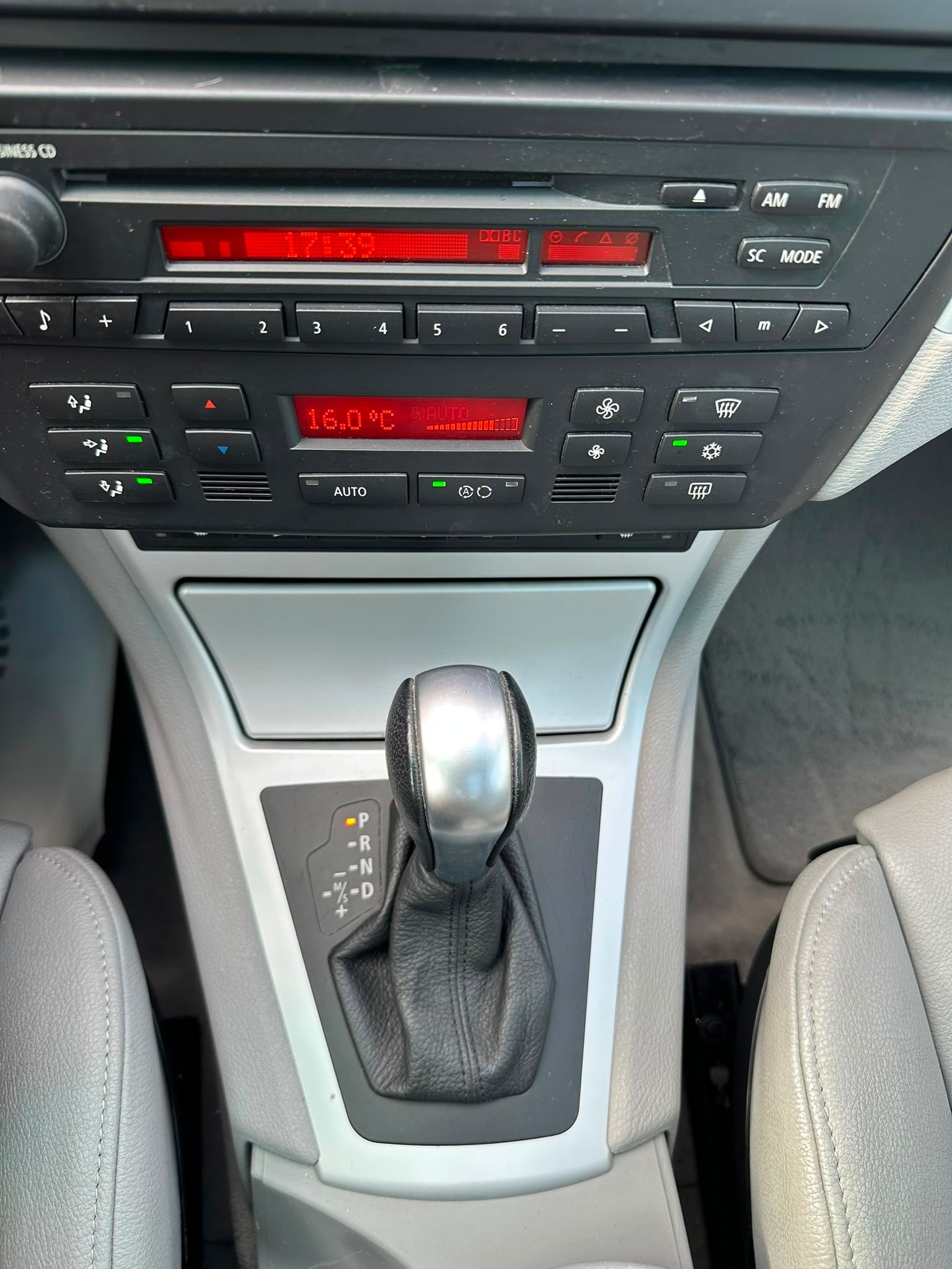 BMW X3 xDrive 30d (3.0d)-image-16
