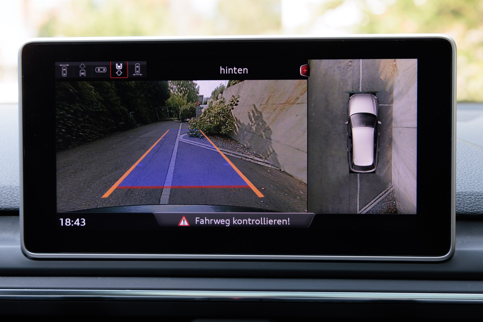 AUDI A4 3.0 Sport quattro - Vollausstattung-image-17