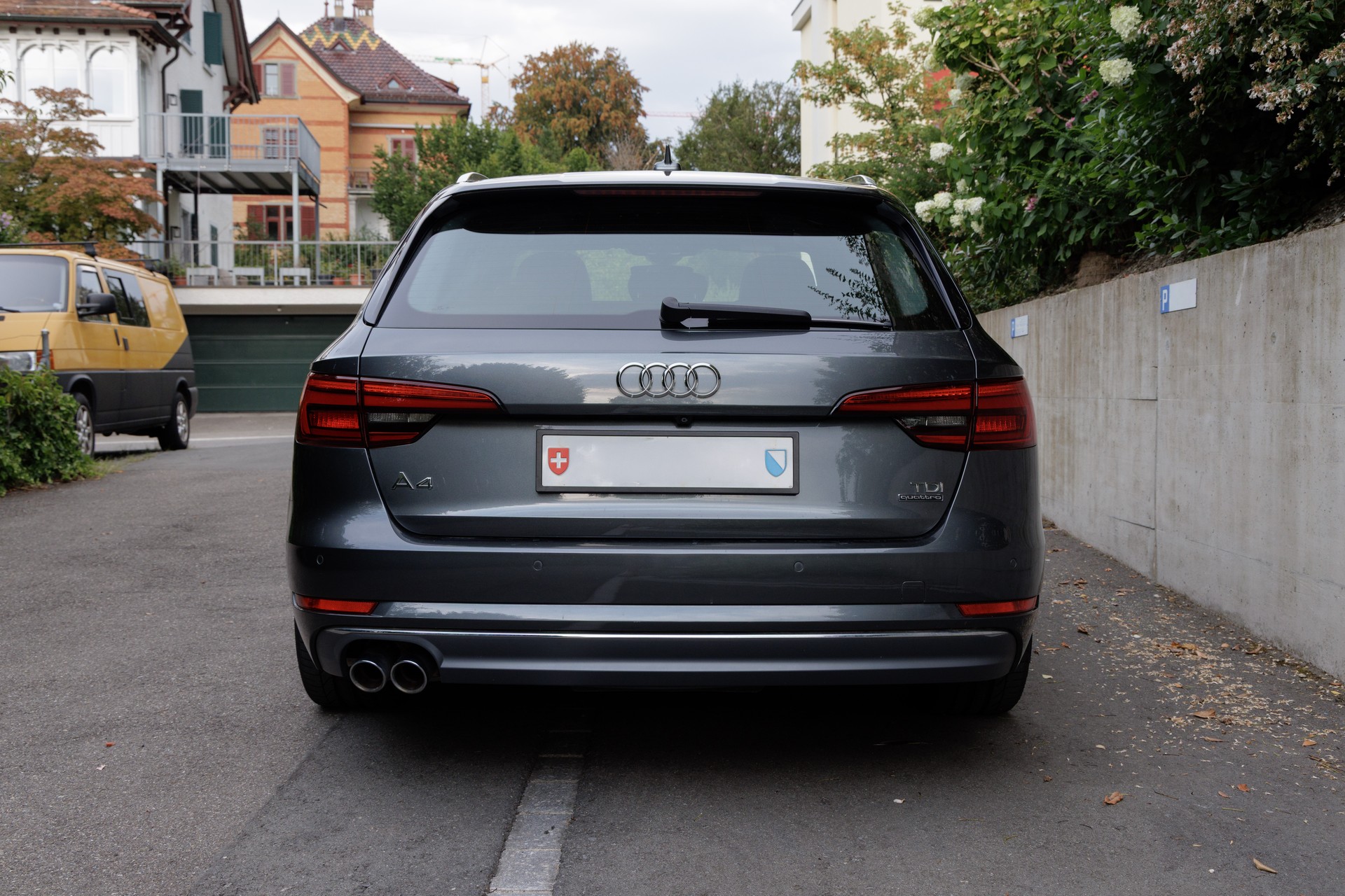 AUDI A4 3.0 Sport quattro - Vollausstattung-image-6