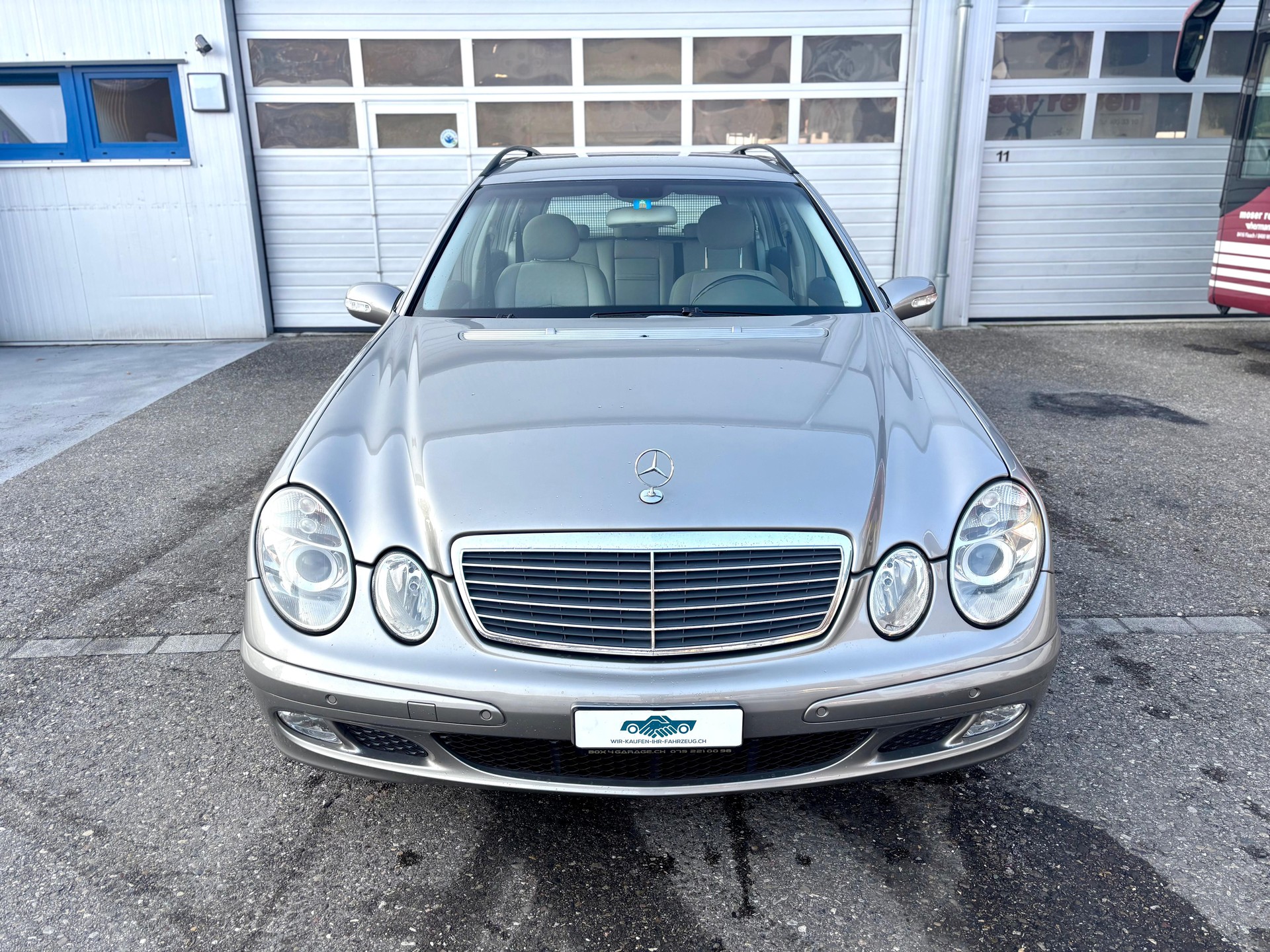 MERCEDES-BENZ E 320 CDI Avantgarde Automatic-showroom-element-1