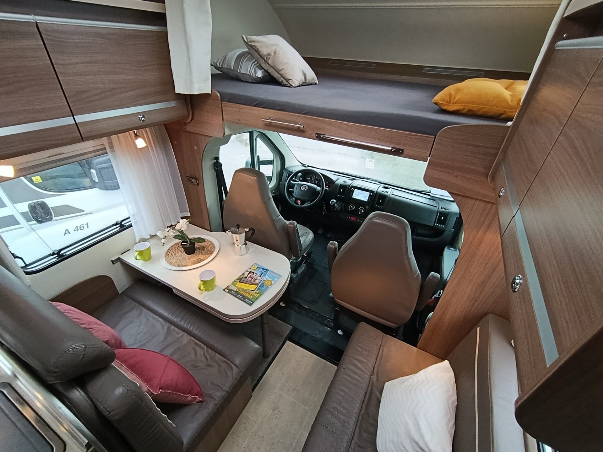 BÜRSTNER BA6701*** Perfektes Familienmobil für jede Jahreszeit***-image-20