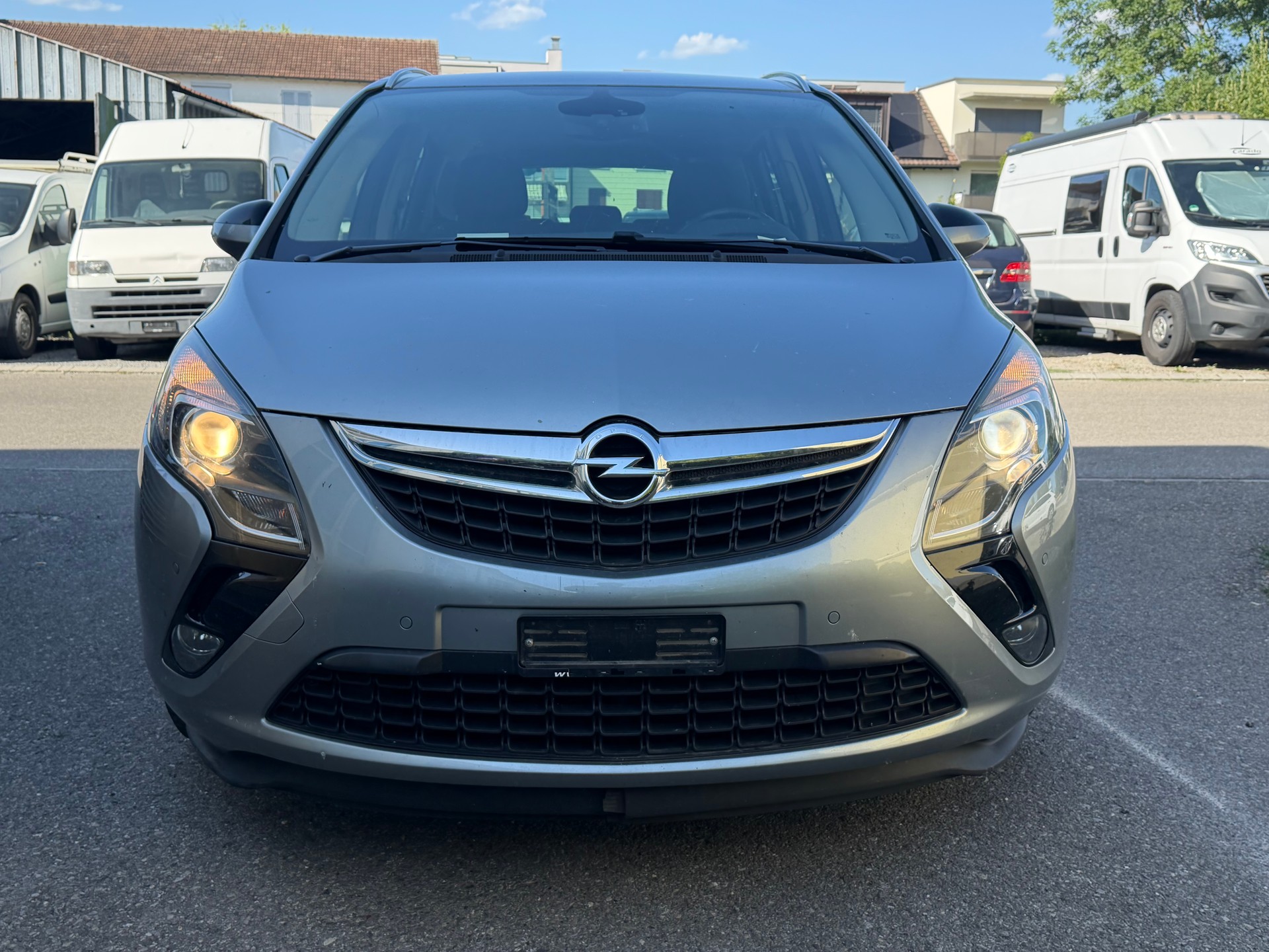 OPEL Zafira Tourer 1.4i 16V Cosmo-image-7