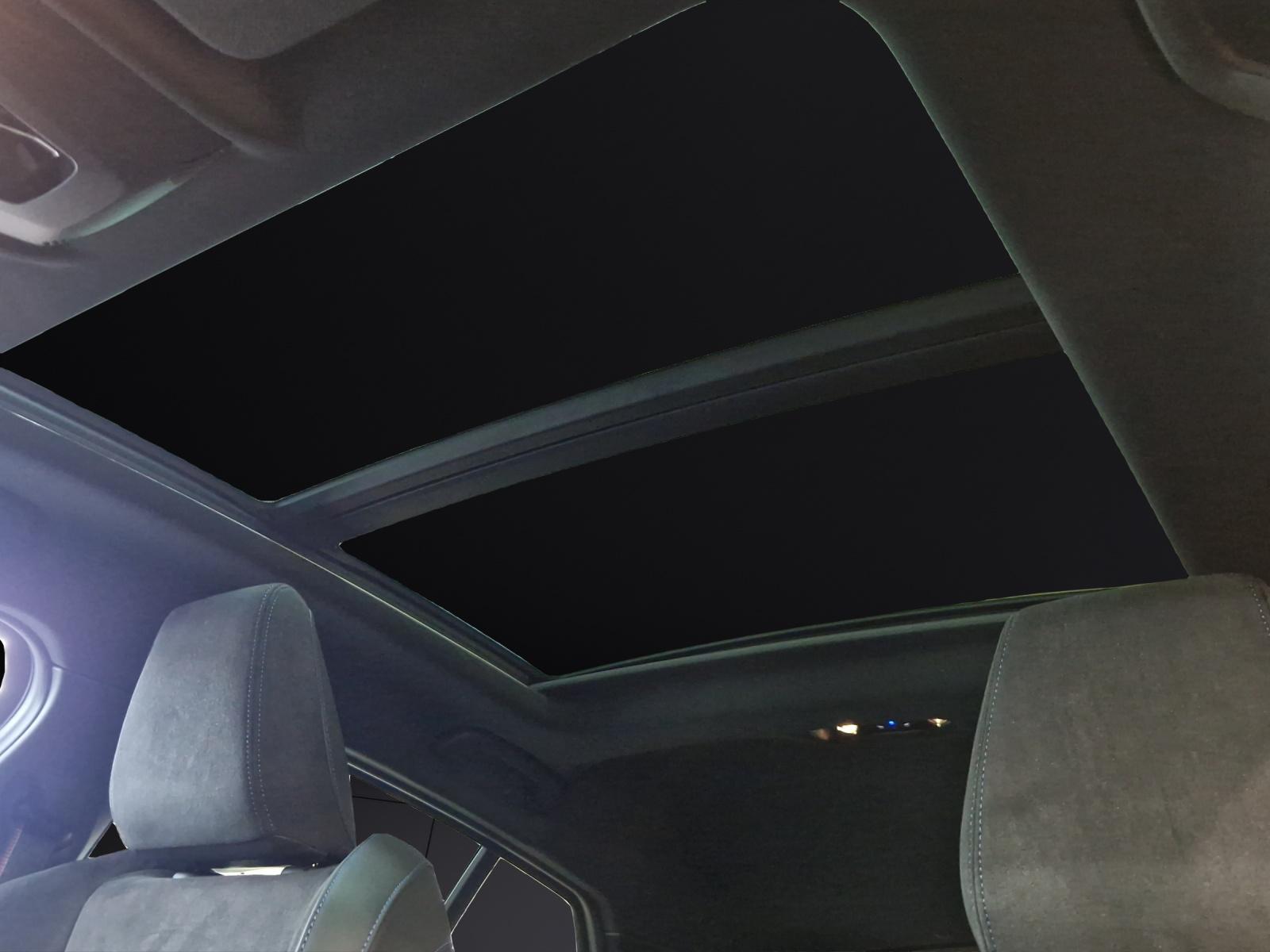 BMW 123 xDrive-image-16