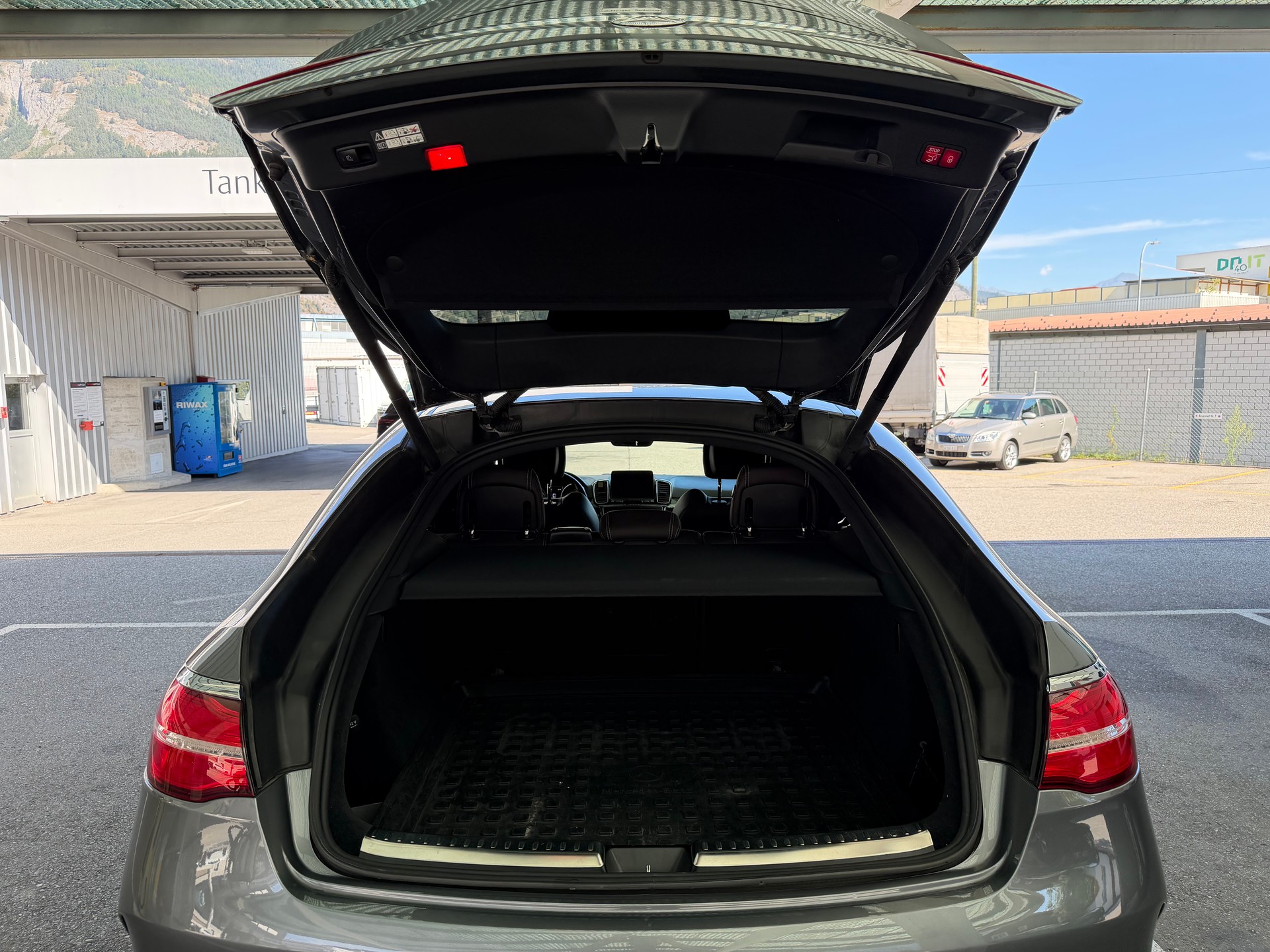 MERCEDES-BENZ GLE Coupé 63 S AMG 4Matic Speedshift-image-16