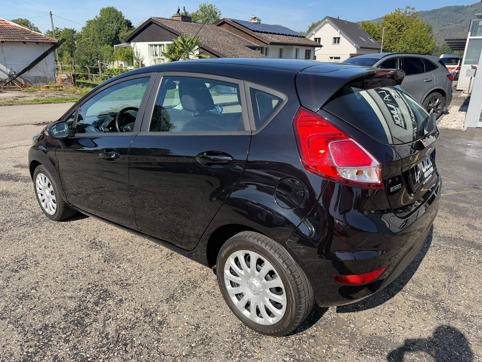 FORD Fiesta 1.0 SCTi Trend PowerShift-image-9
