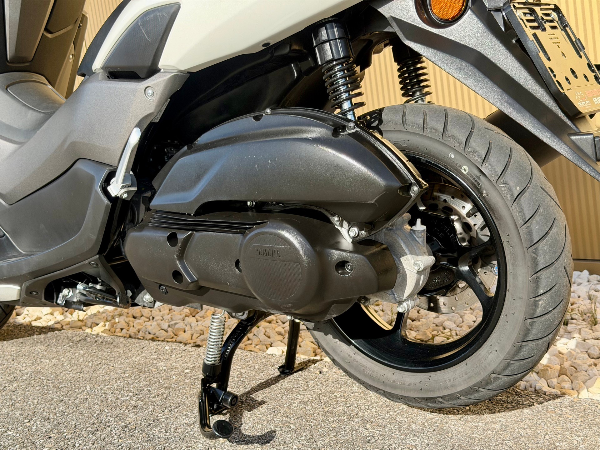 YAMAHA N-Max GPD 125-image-13