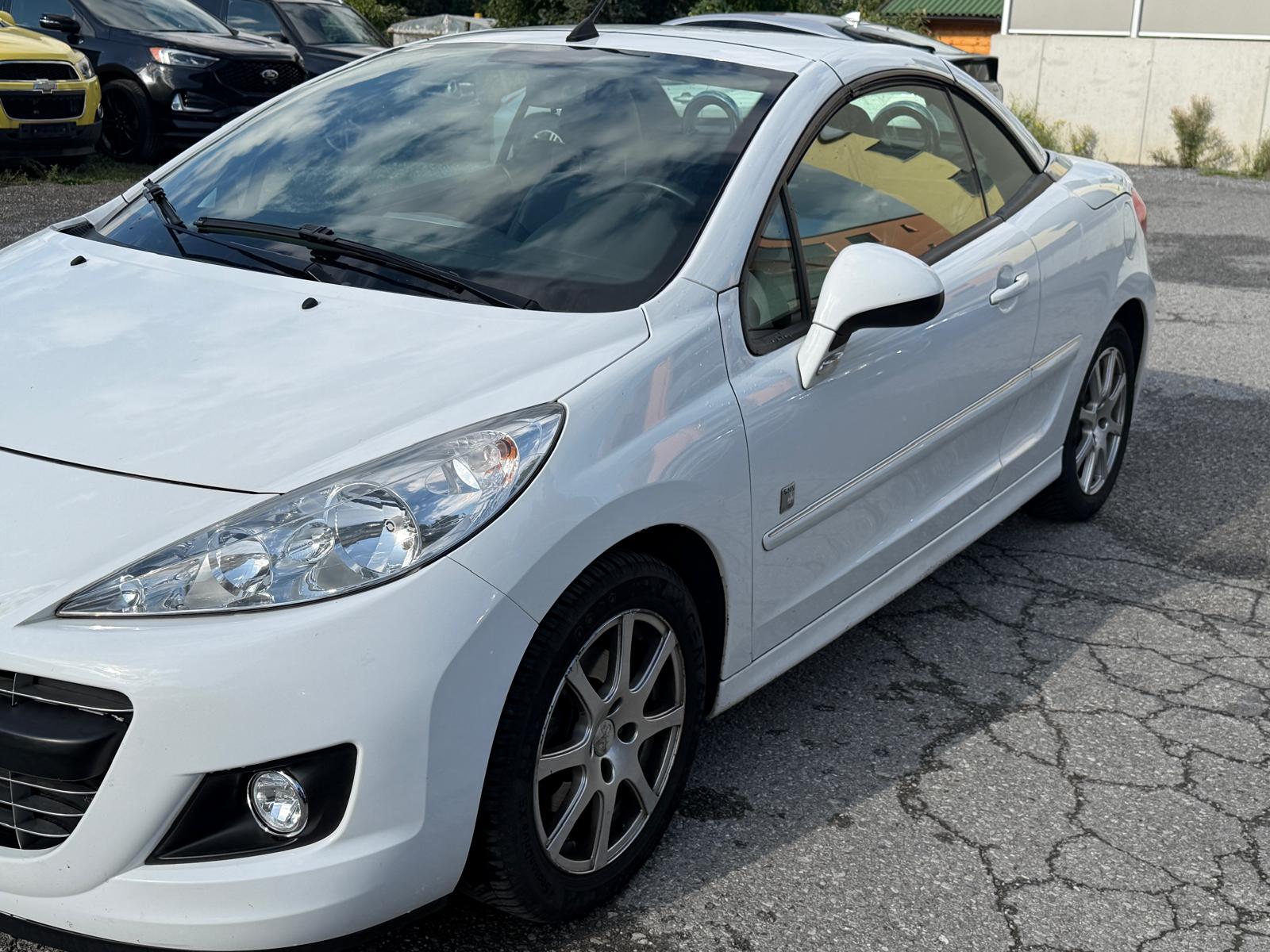 PEUGEOT 207 CC 1.6 16V Turbo-image-2
