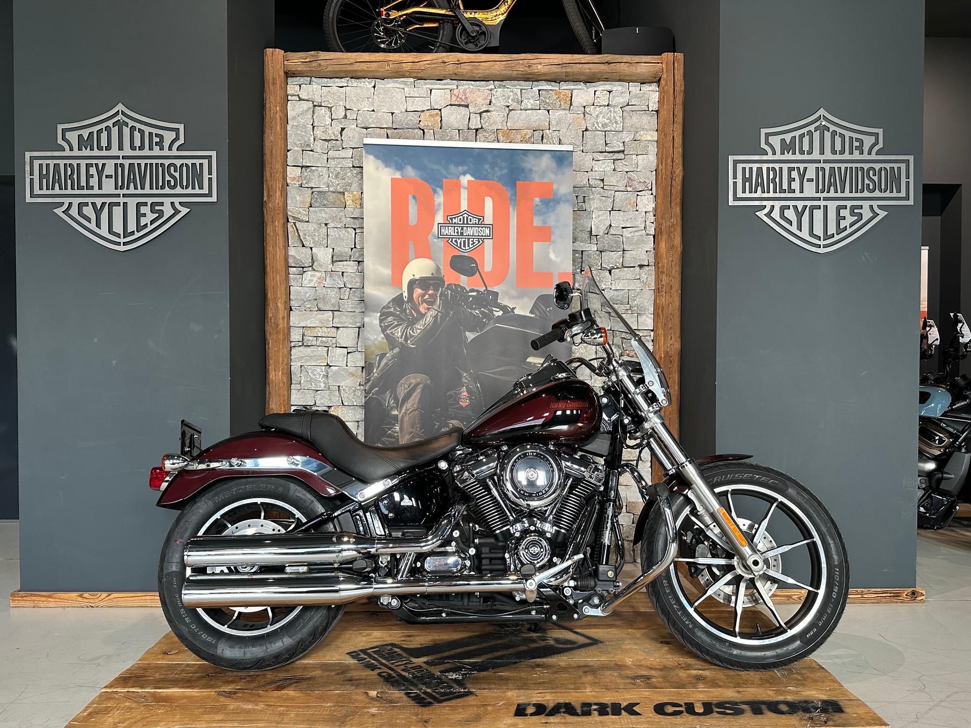 HARLEY-DAVIDSON FXLR Low Rider 107 ABS (35KW)-image-0