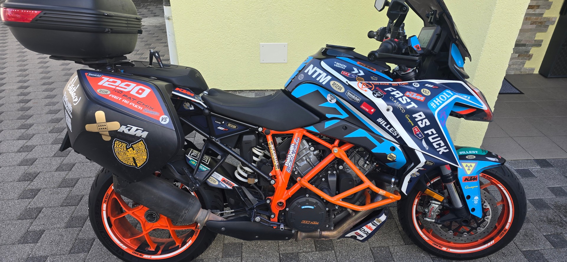 KTM 1290 Super Duke GT-image-0