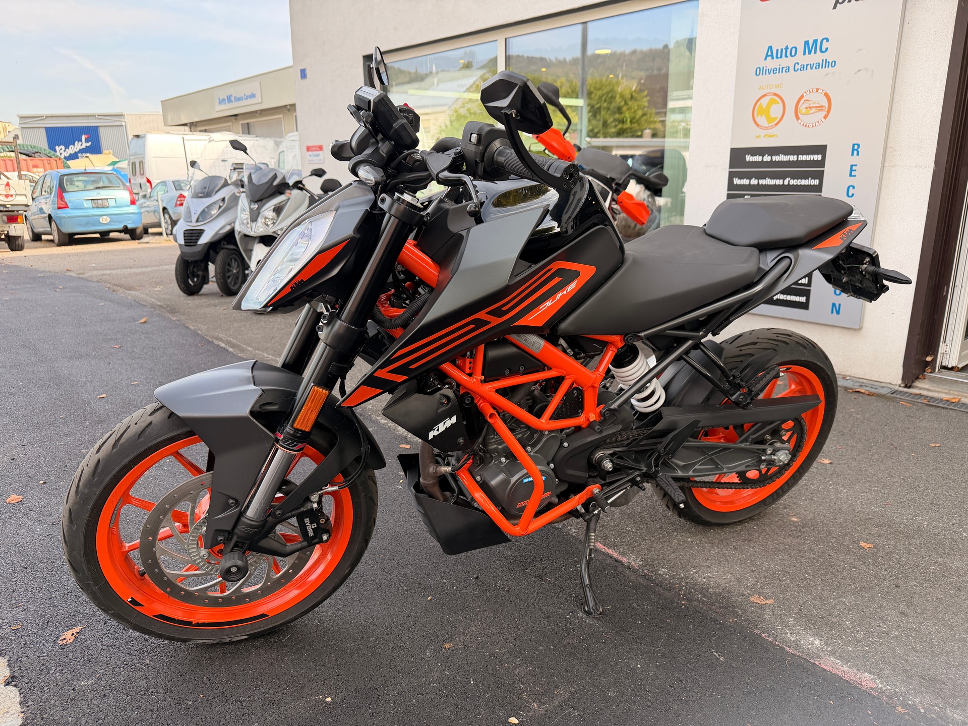 KTM 125 Duke-image-0