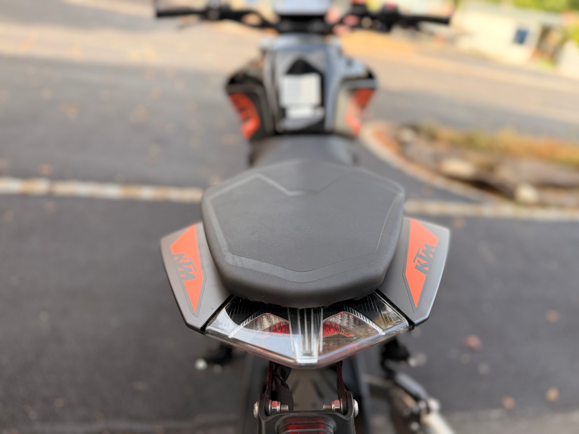 KTM 125 Duke-image-9