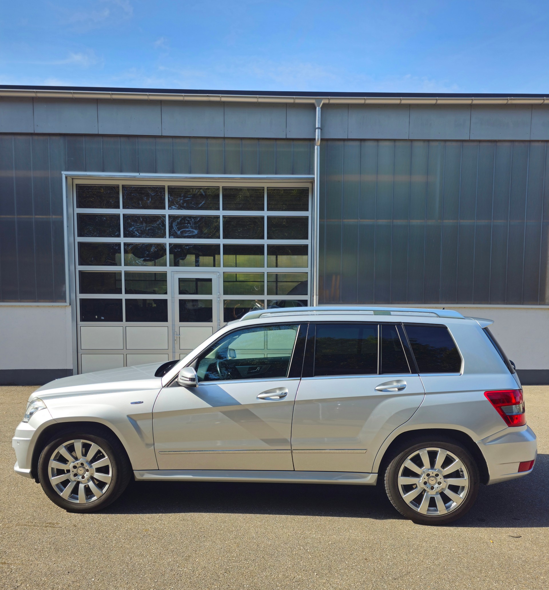 MERCEDES-BENZ GLK 220 CDI BlueEF My Star 4m-image-1