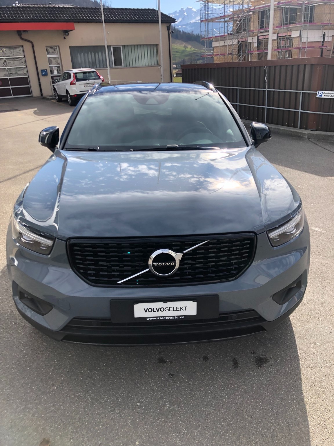 VOLVO XC40 T5 TwE R-Design DCT-image-4
