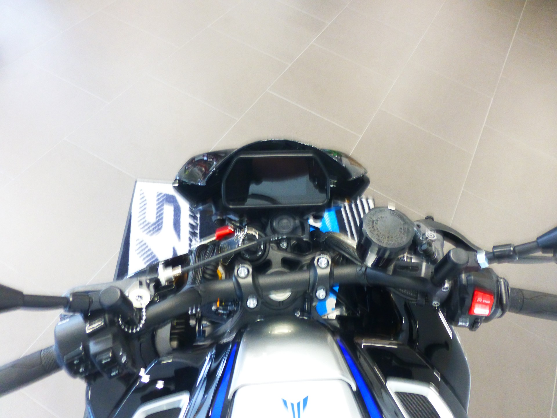 YAMAHA MT-10 SP ABS-image-6
