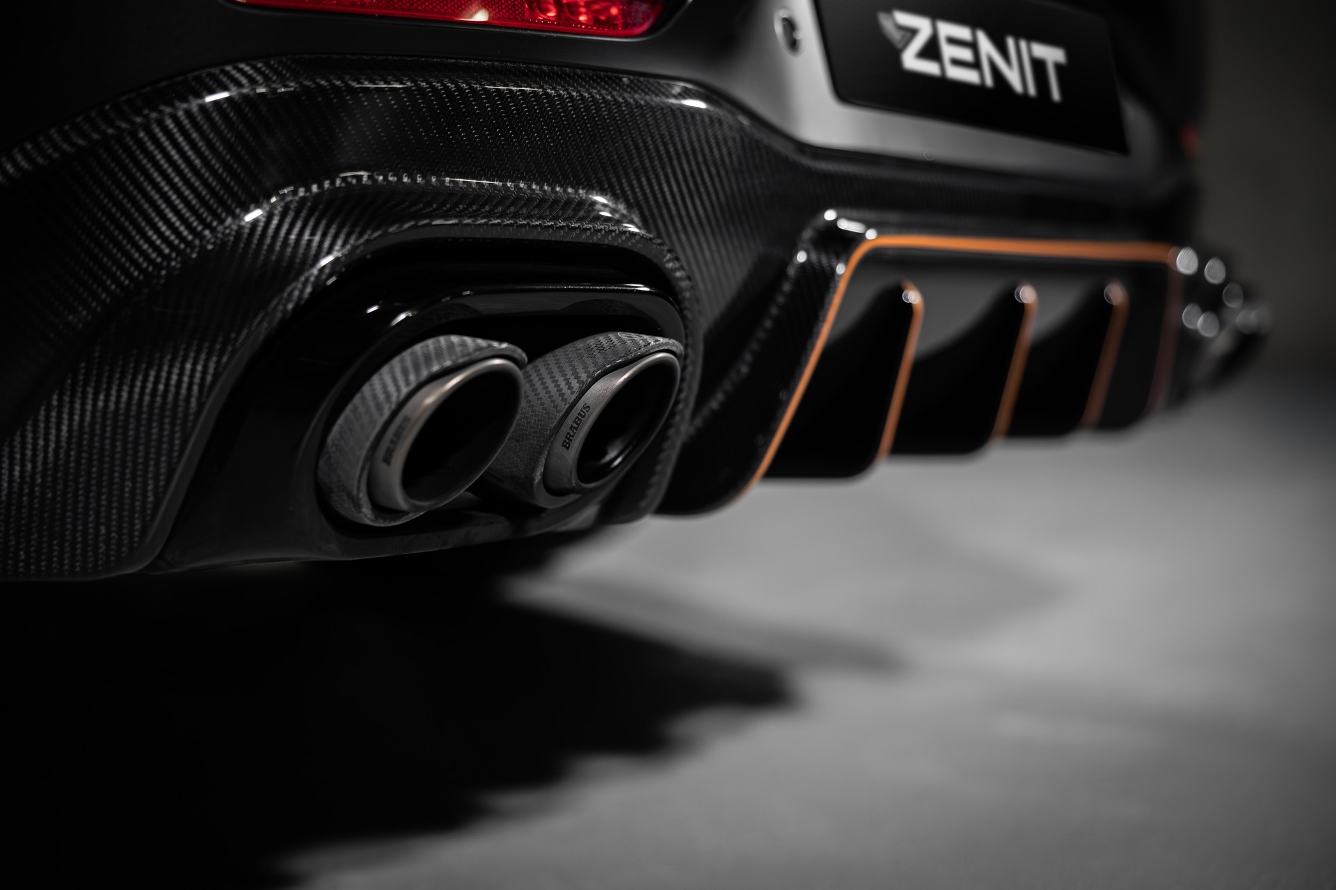 MERCEDES-BENZ AMG GT 4 63 S 4Matic+ Speedshift MCT BRABUS 800-image-7