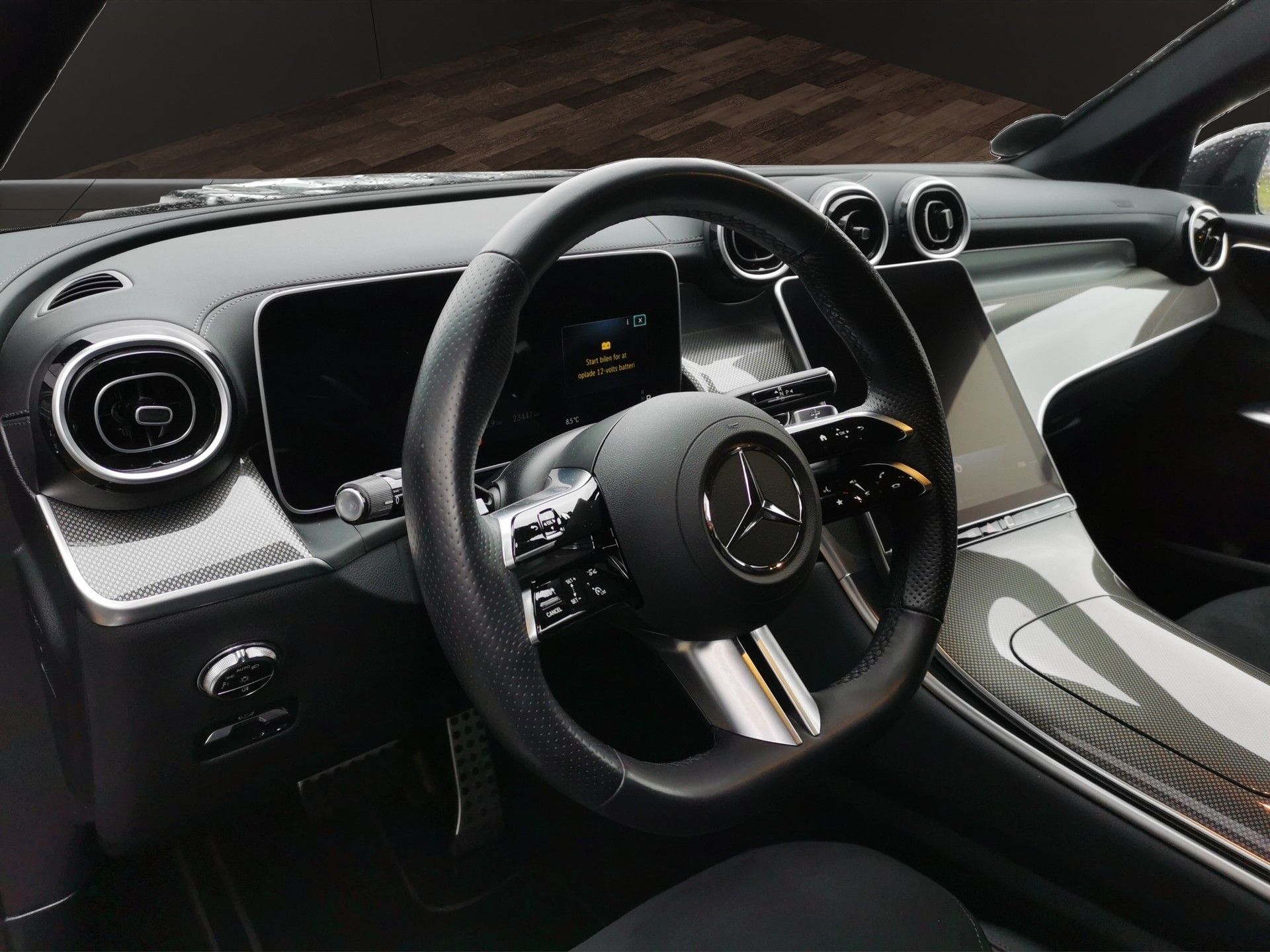 MERCEDES-BENZ GLC Coupé 300 d 4Matic AMG-Line-image-9