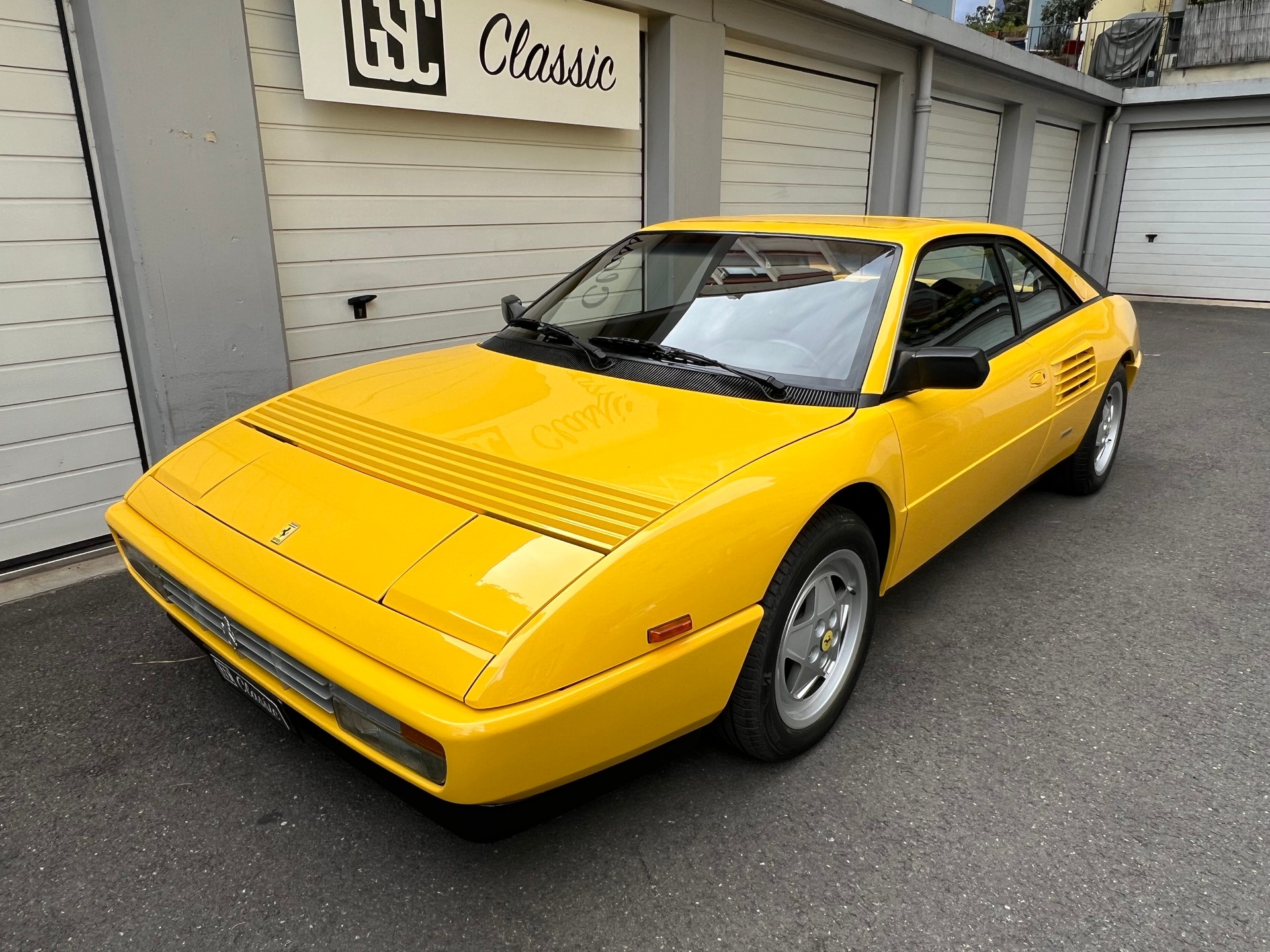 FERRARI Mondial 3.4 T-image-1