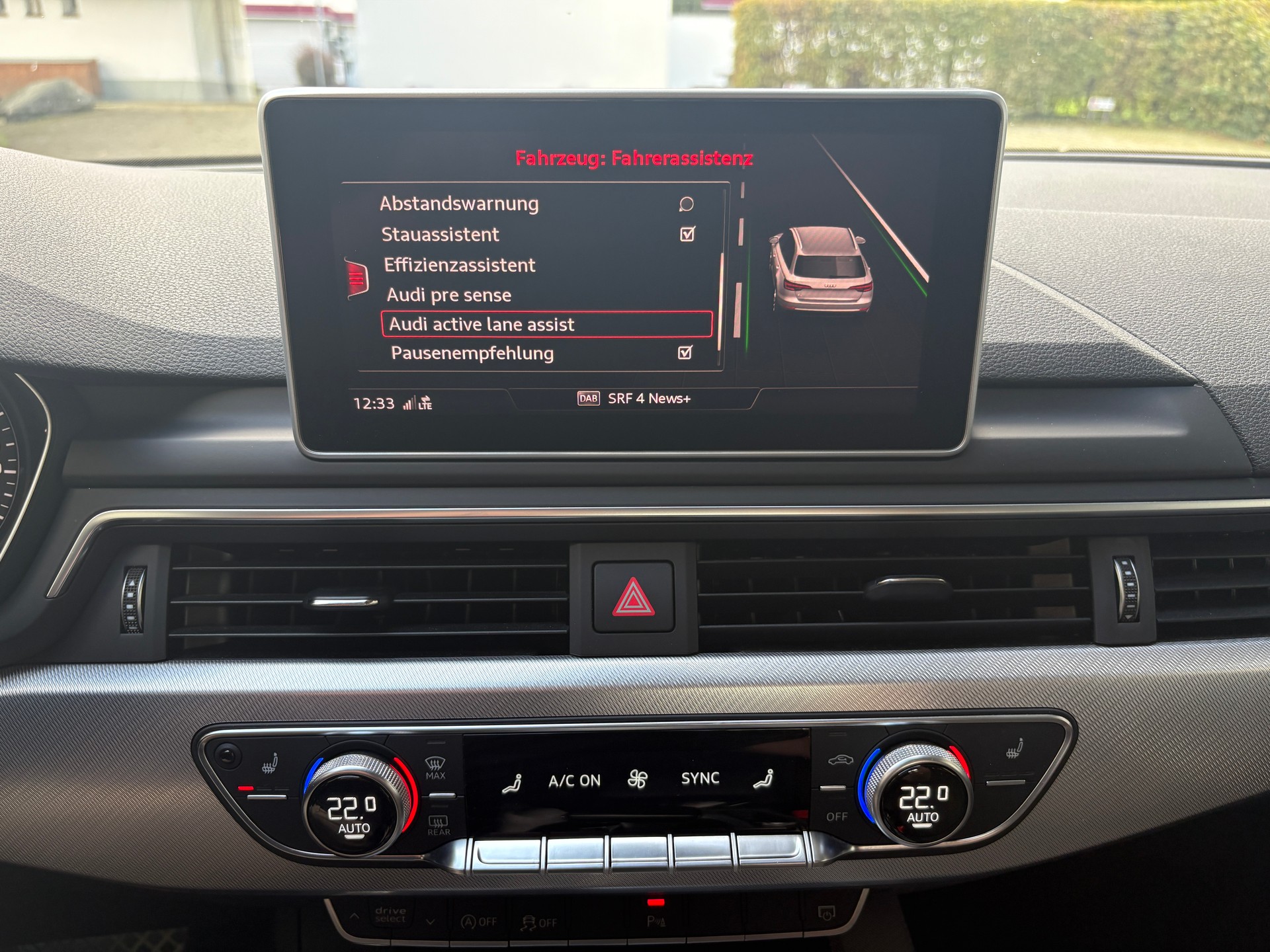 AUDI A4 Avant 40 TDI Sport quattro S-tronic-image-6
