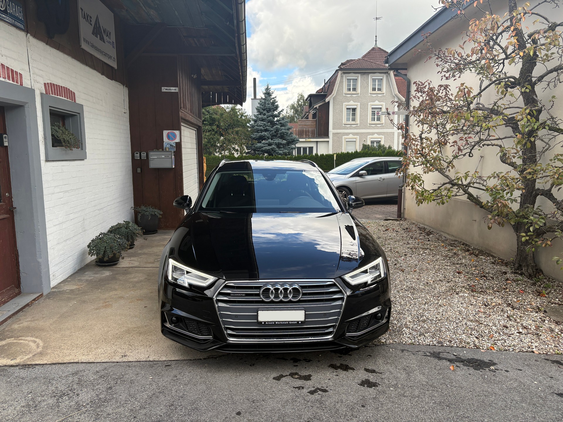 AUDI A4 Avant 40 TDI Sport quattro S-tronic-image-1