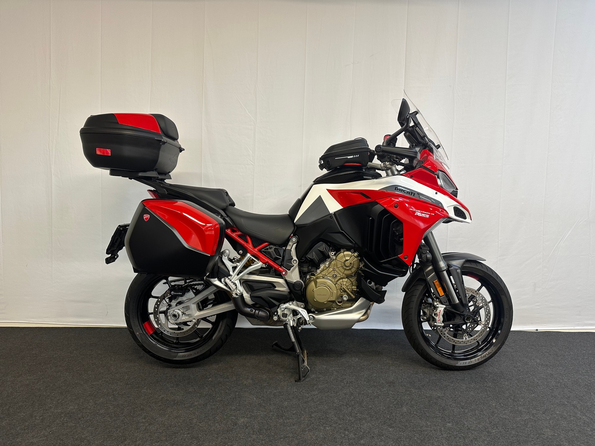 DUCATI Multistrada V4 S Sport Performance-image-0