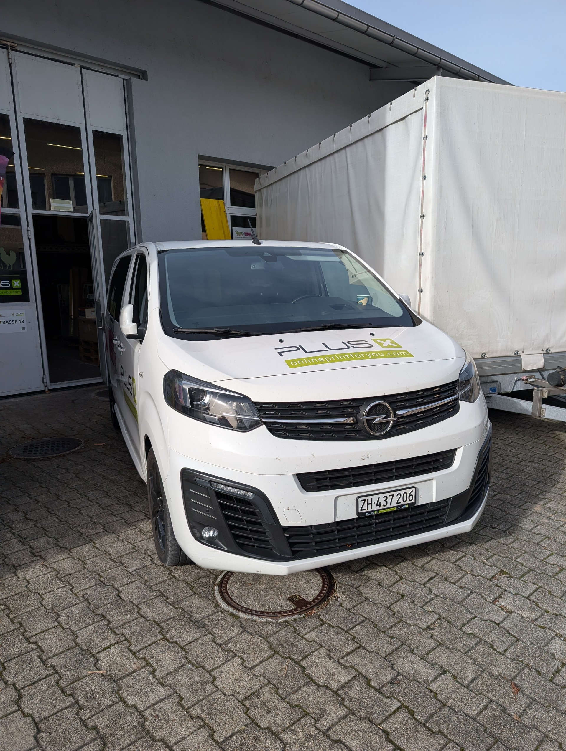 OPEL Zafira Life 2.0 CDTI Business M Automatik-image-2