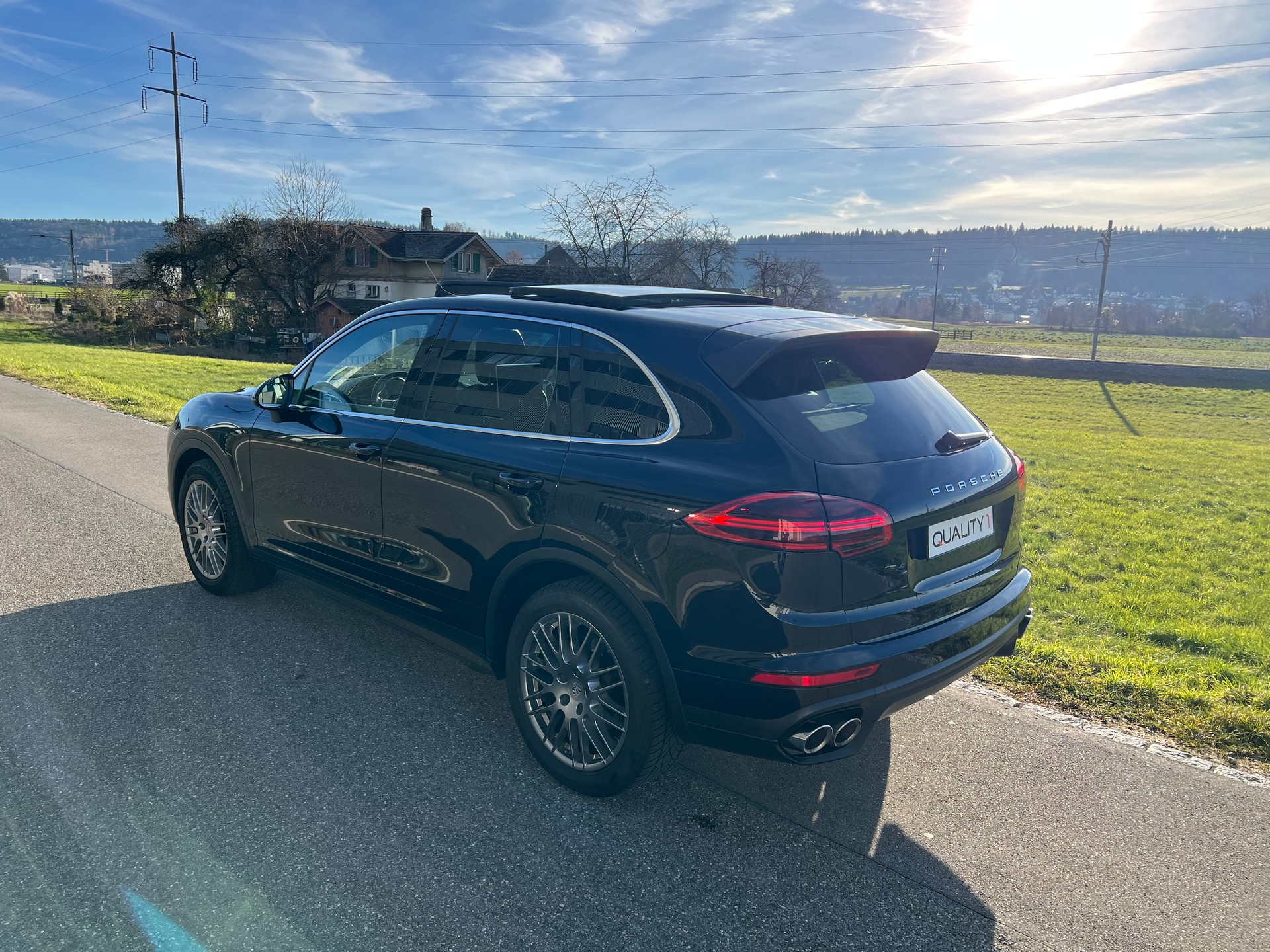 PORSCHE Cayenne Diesel 3.0 V6 TDI * Luftfederung *-image-11