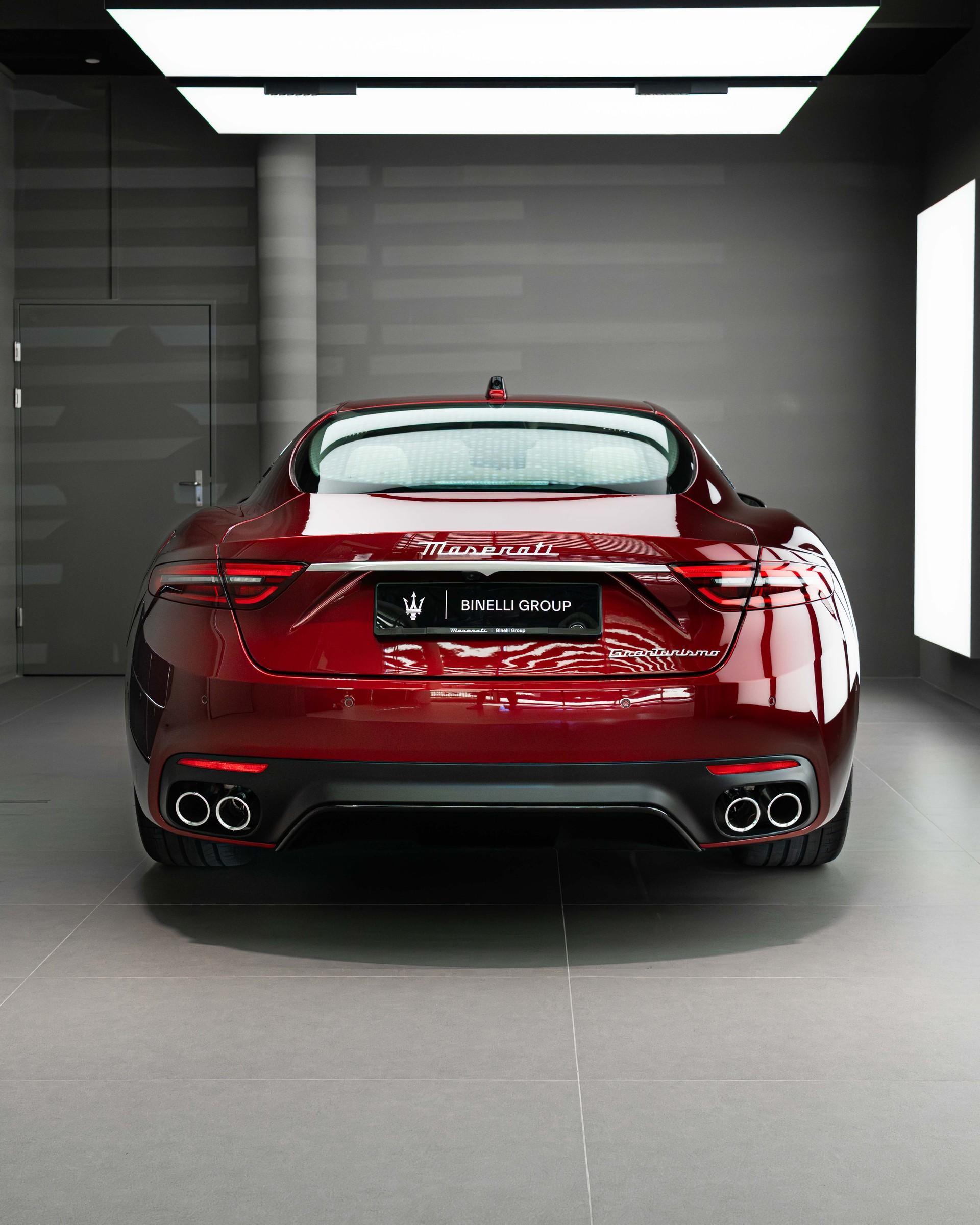 MASERATI GranTurismo Modena Automatica - Rosso Velluto FUORISERIE - 2.99% Leasing-image-9