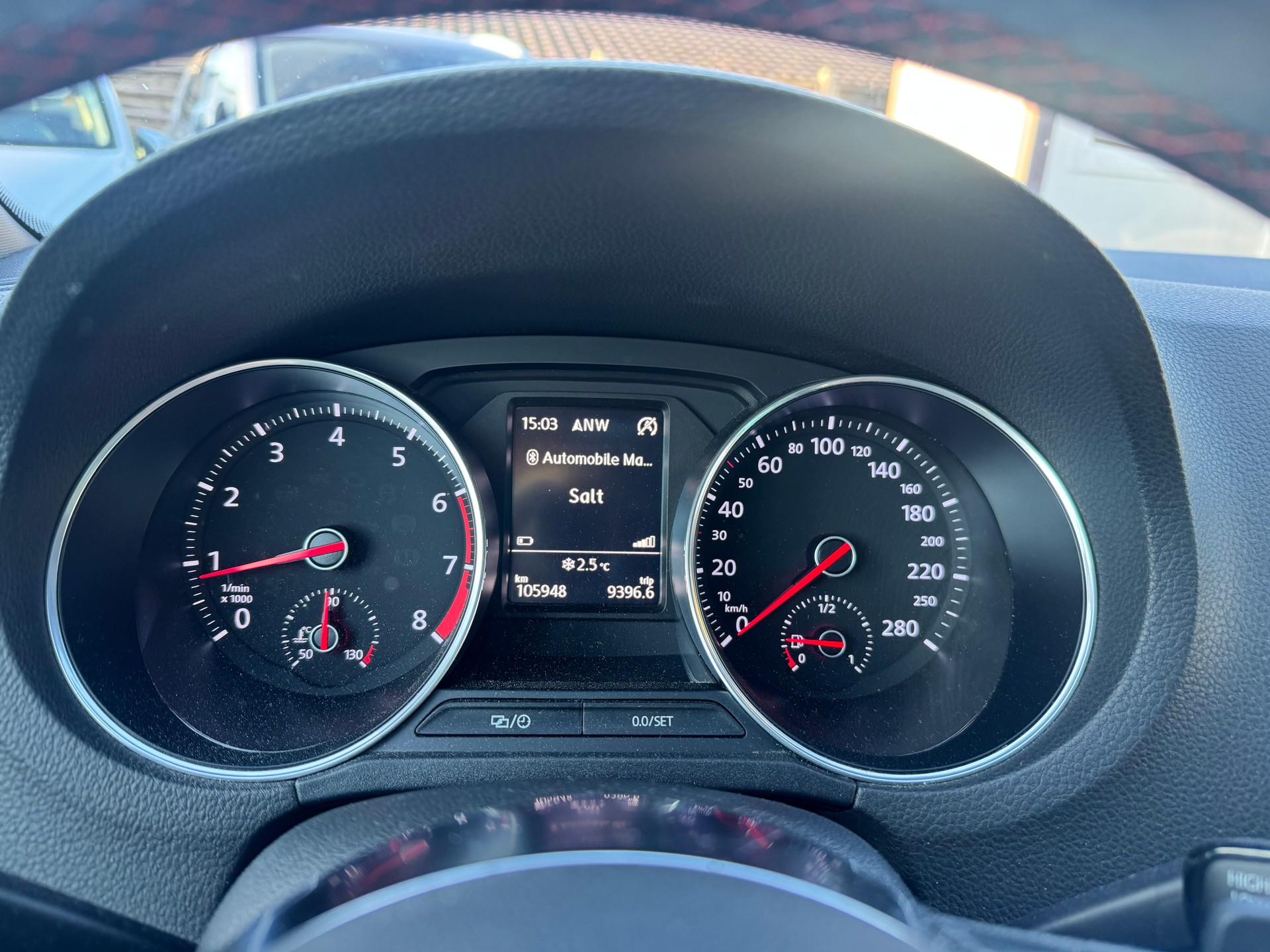 AUDI Q3 2.0 TFSI quattro S-tronic-image-9