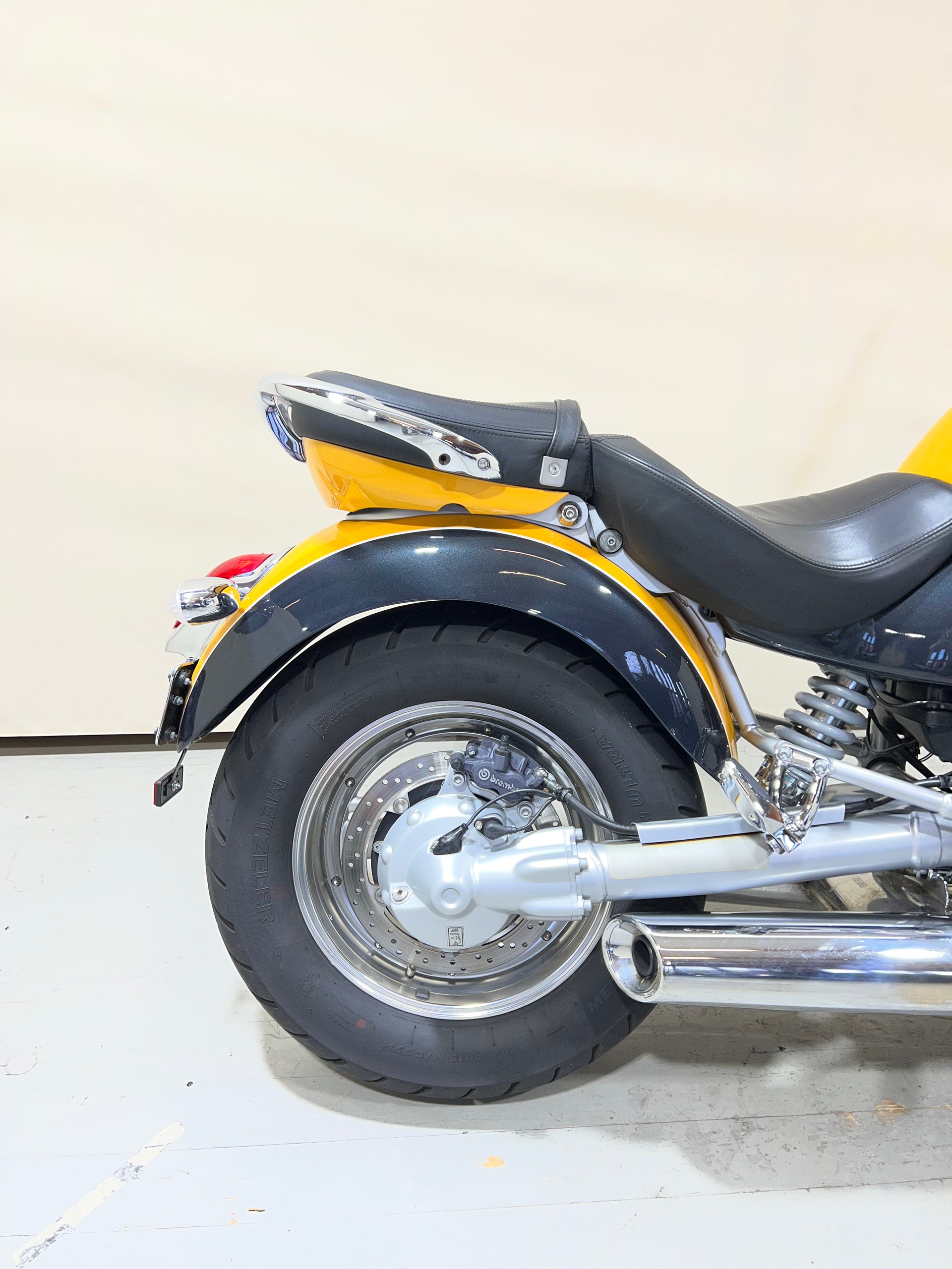 BMW R 1200 C Independent-image-3