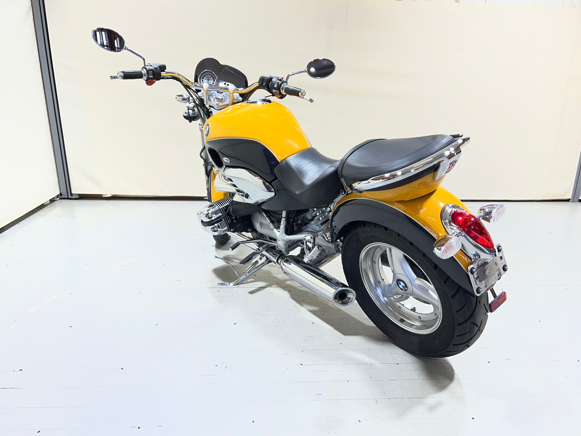 BMW R 1200 C Independent-image-10