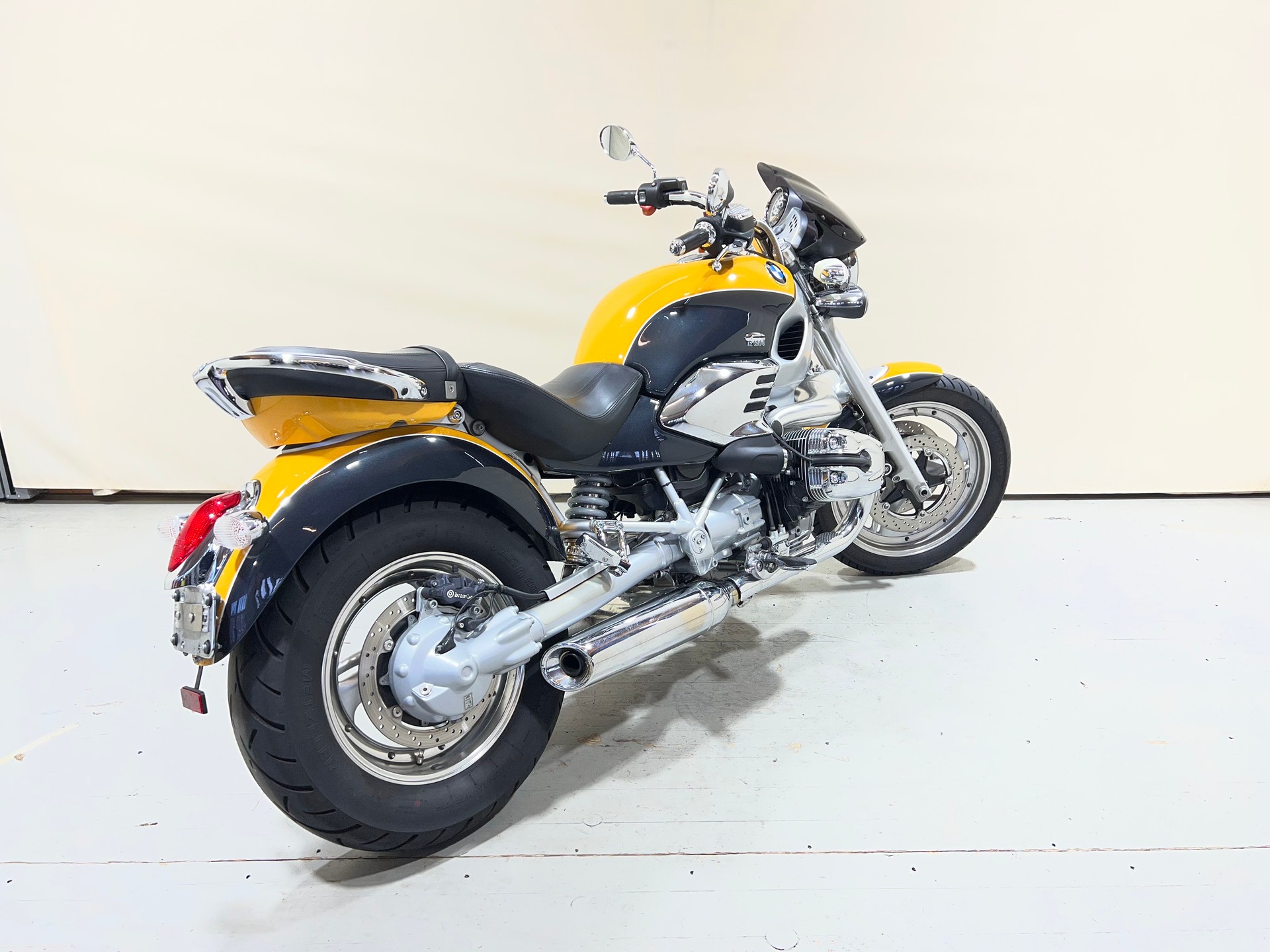 BMW R 1200 C Independent-image-11