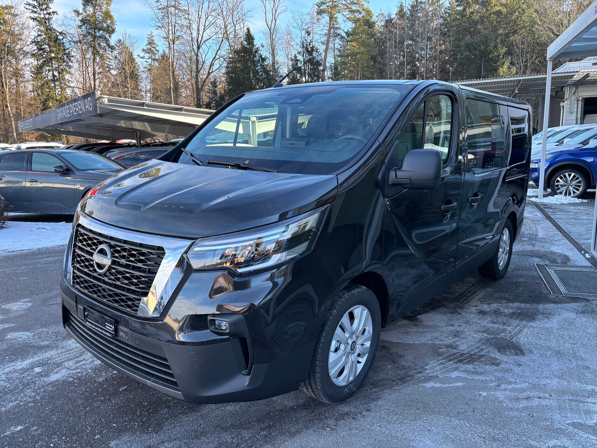 NISSAN Primastar 170 AT9 L1 H1 Tekna 9Plätzer-image-1