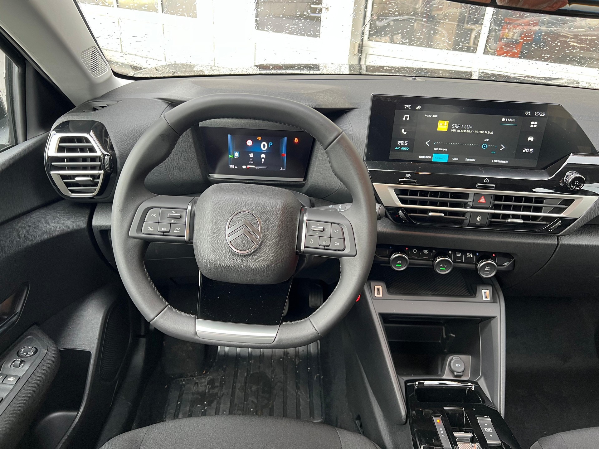 CITROEN C4 1.2 Hybrid You-image-12