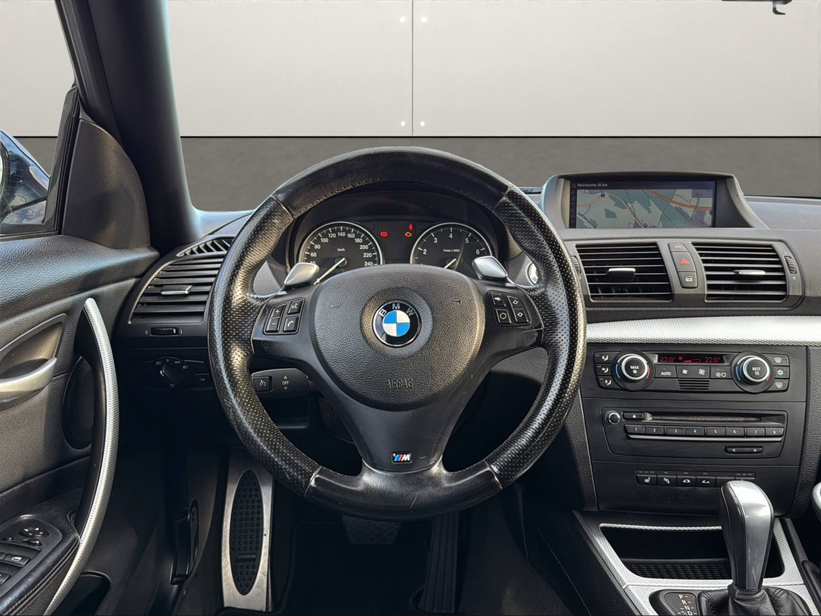 BMW 135i Cabrio Steptronic-image-9