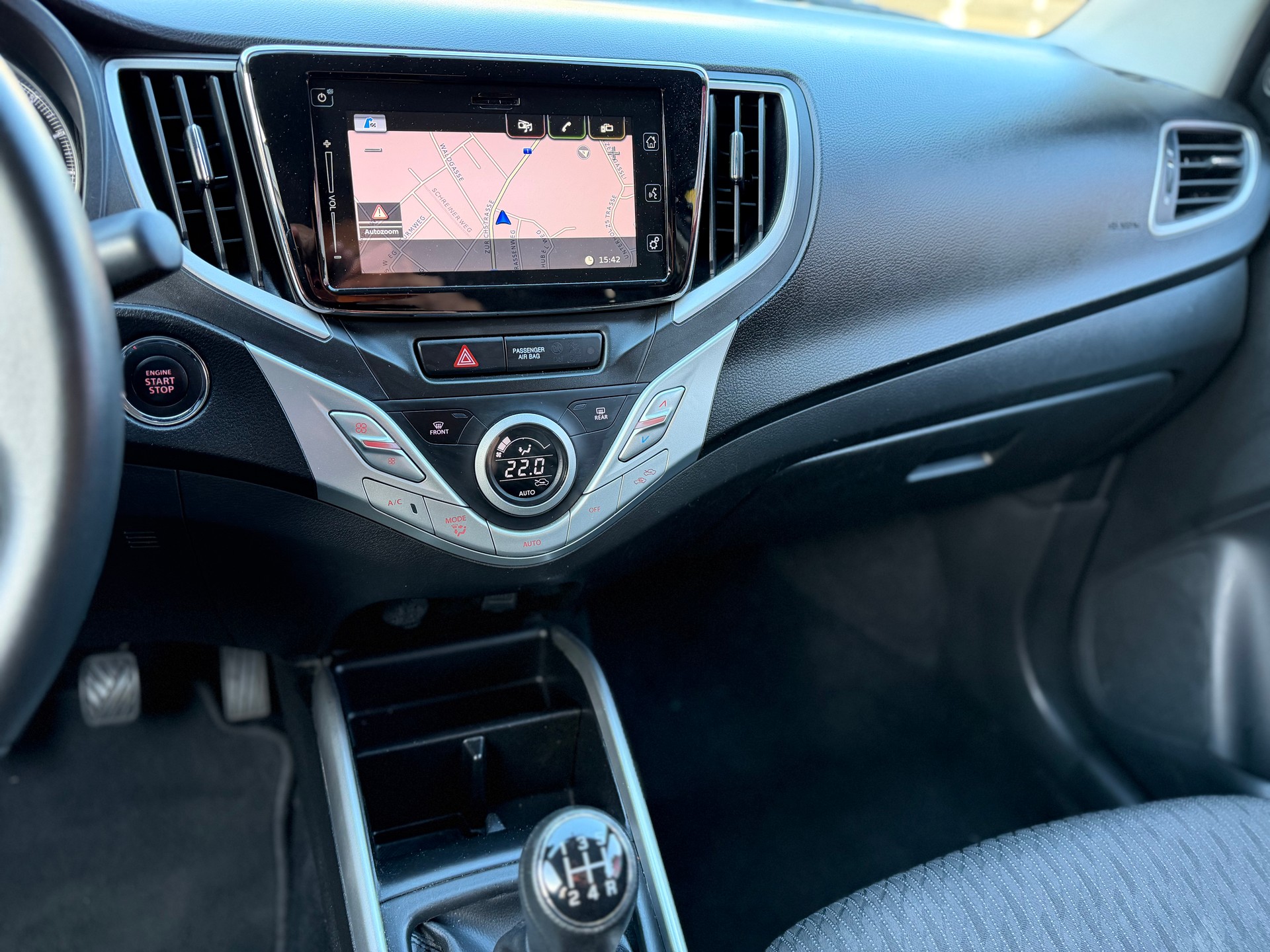 SUZUKI Baleno 1.2i Compact Top Hybrid-image-10