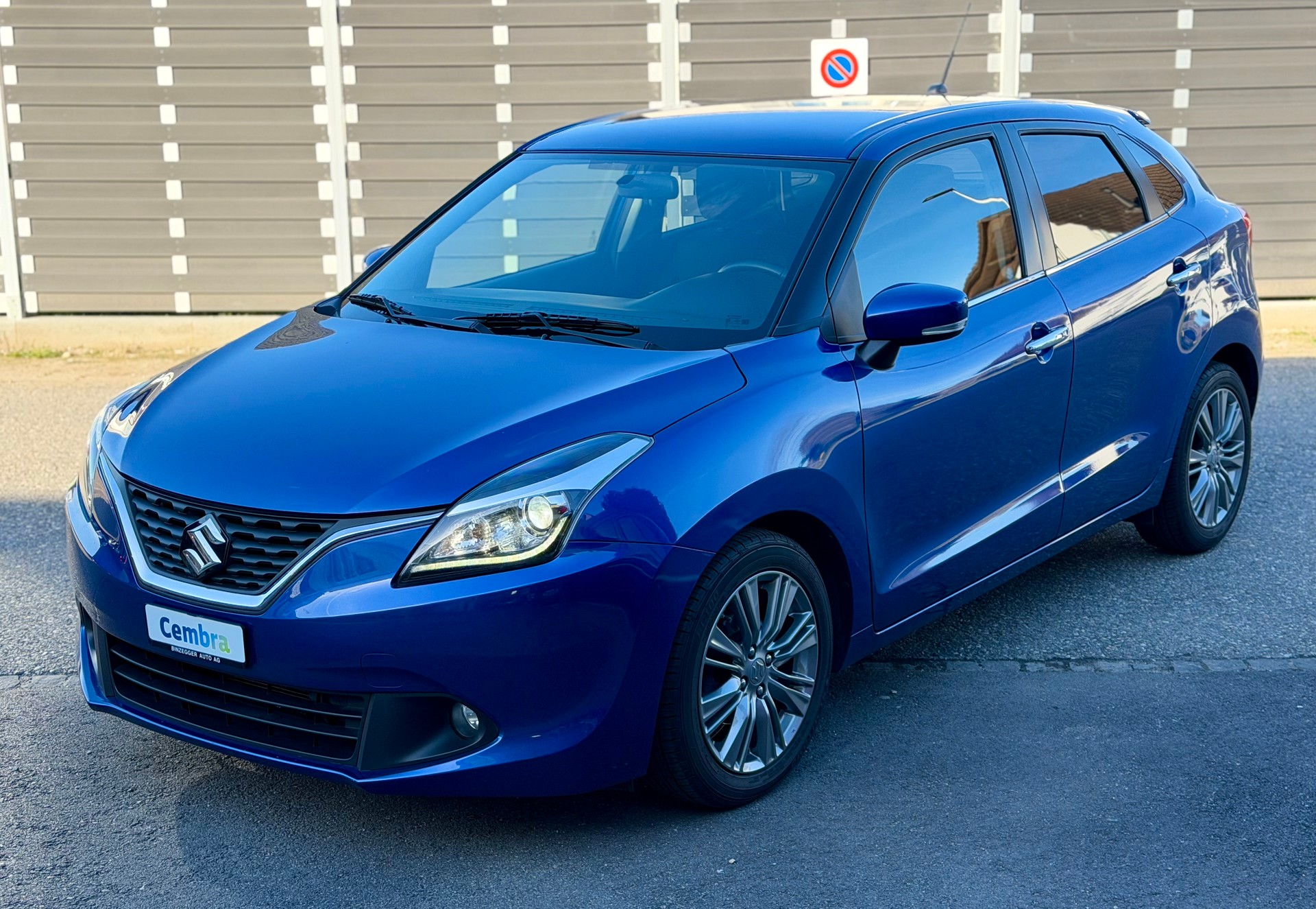 SUZUKI Baleno 1.2i Compact Top Hybrid-image-2
