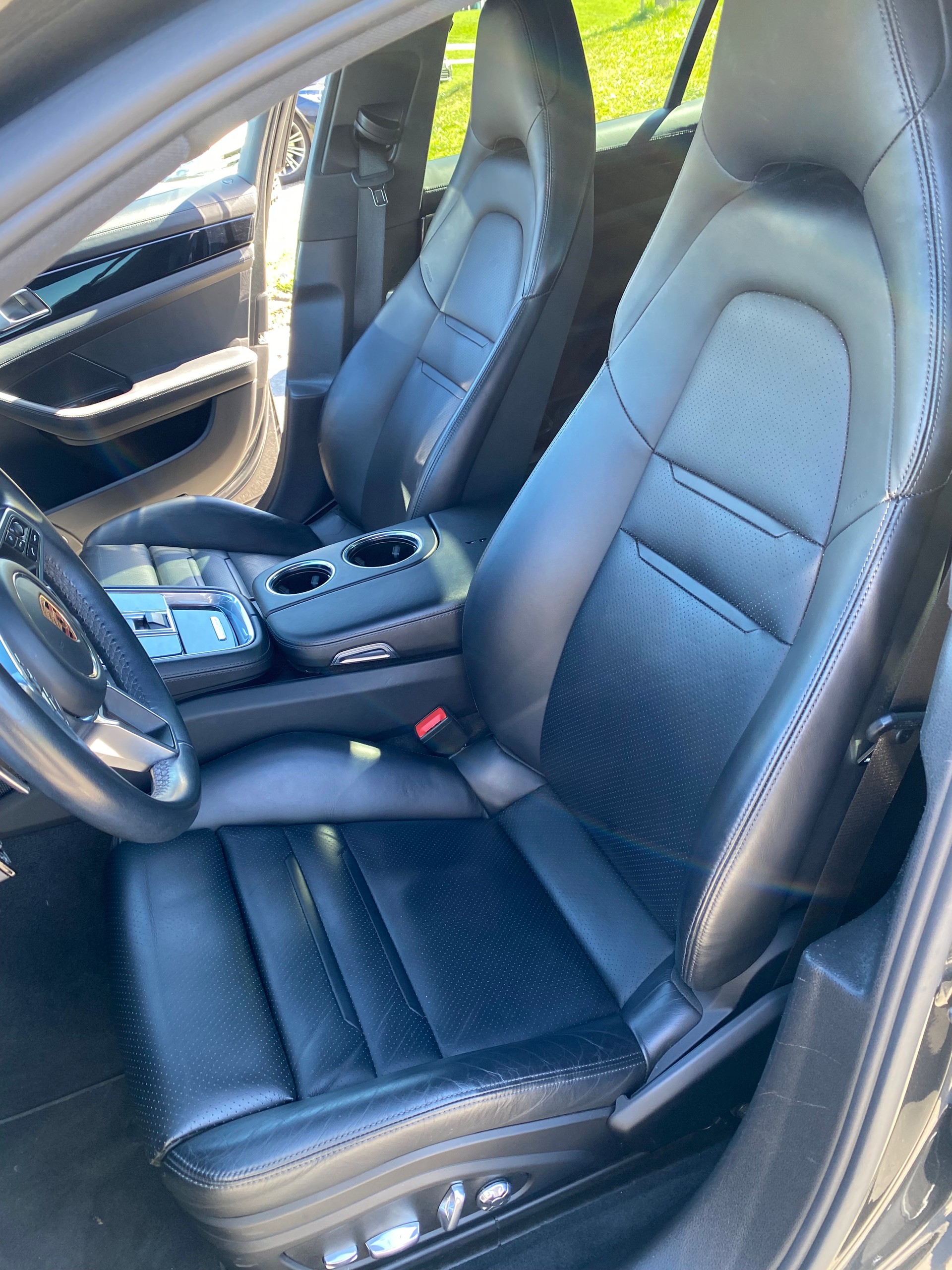 PORSCHE Panamera 4 E-Hybrid PDK-image-10