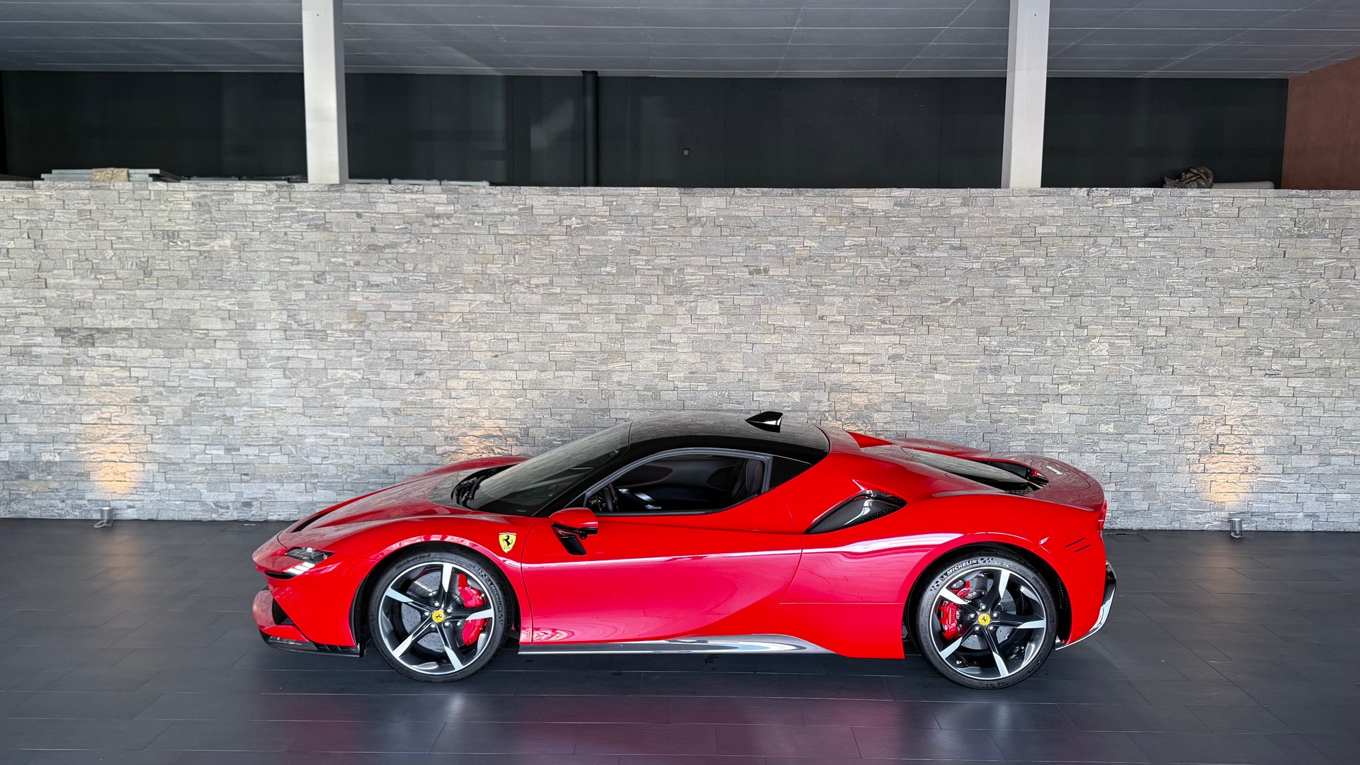 FERRARI SF90 Stradale-image-4
