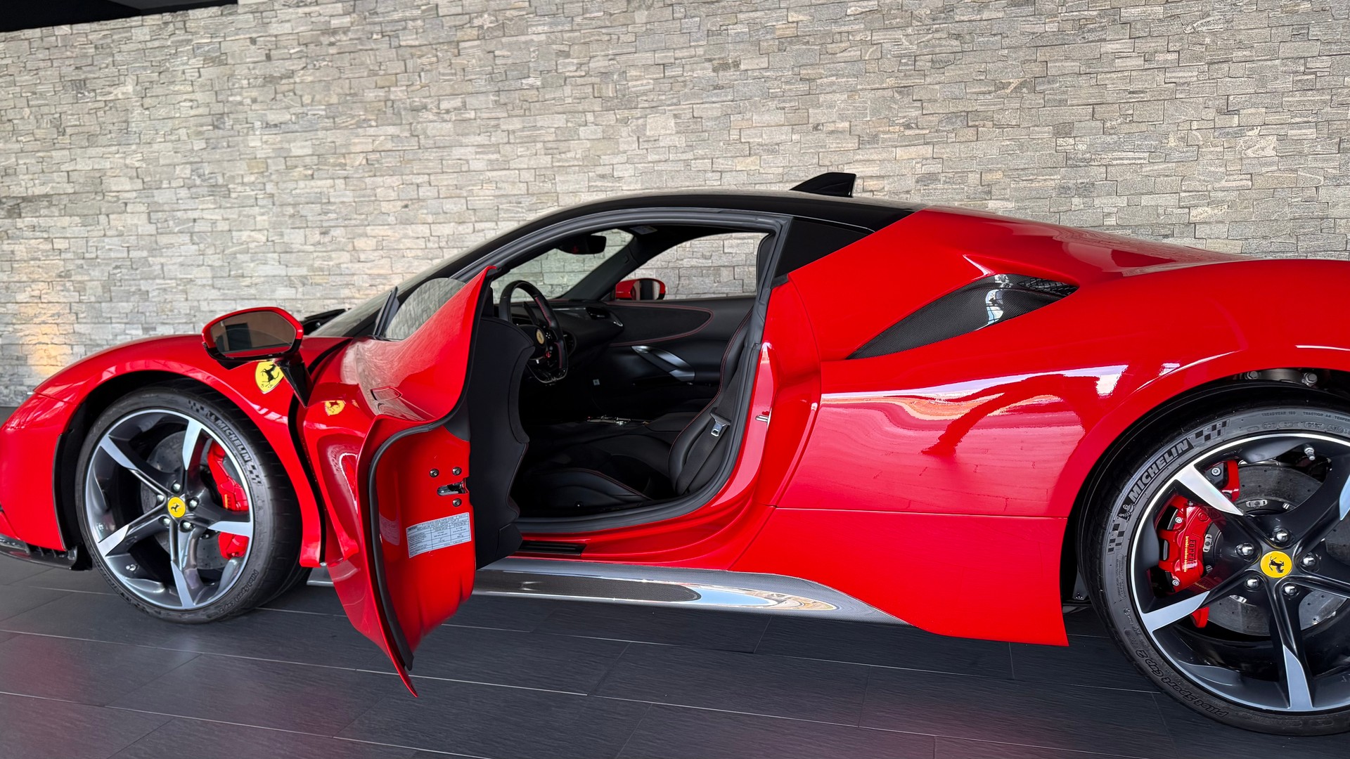 FERRARI SF90 Stradale-image-17