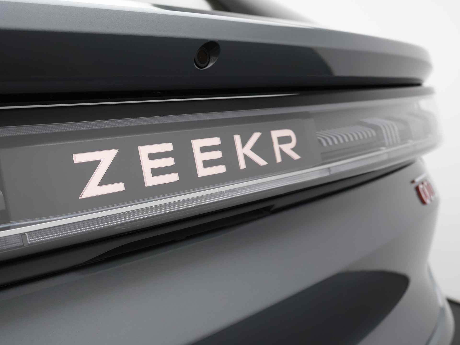 ZEEKR 001 Performance AWD 0% Leasing 48 Monate-image-13