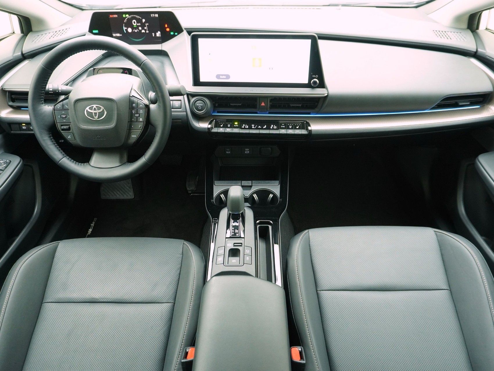 TOYOTA Prius 2.0 Plug-In-Hybrid Premium-image-13