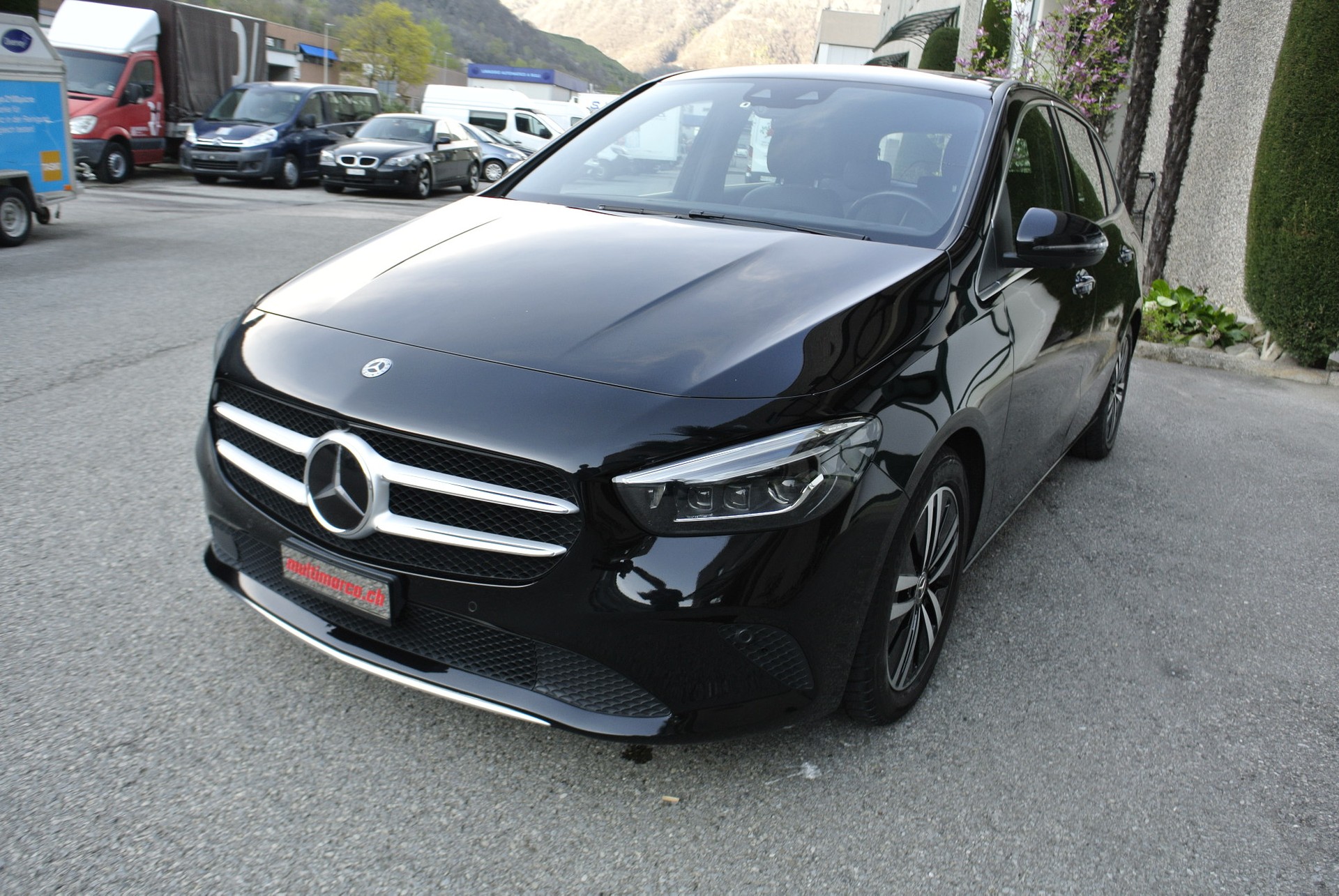 MERCEDES-BENZ B 220 d 4Matic Style 8G-DCT-image-24