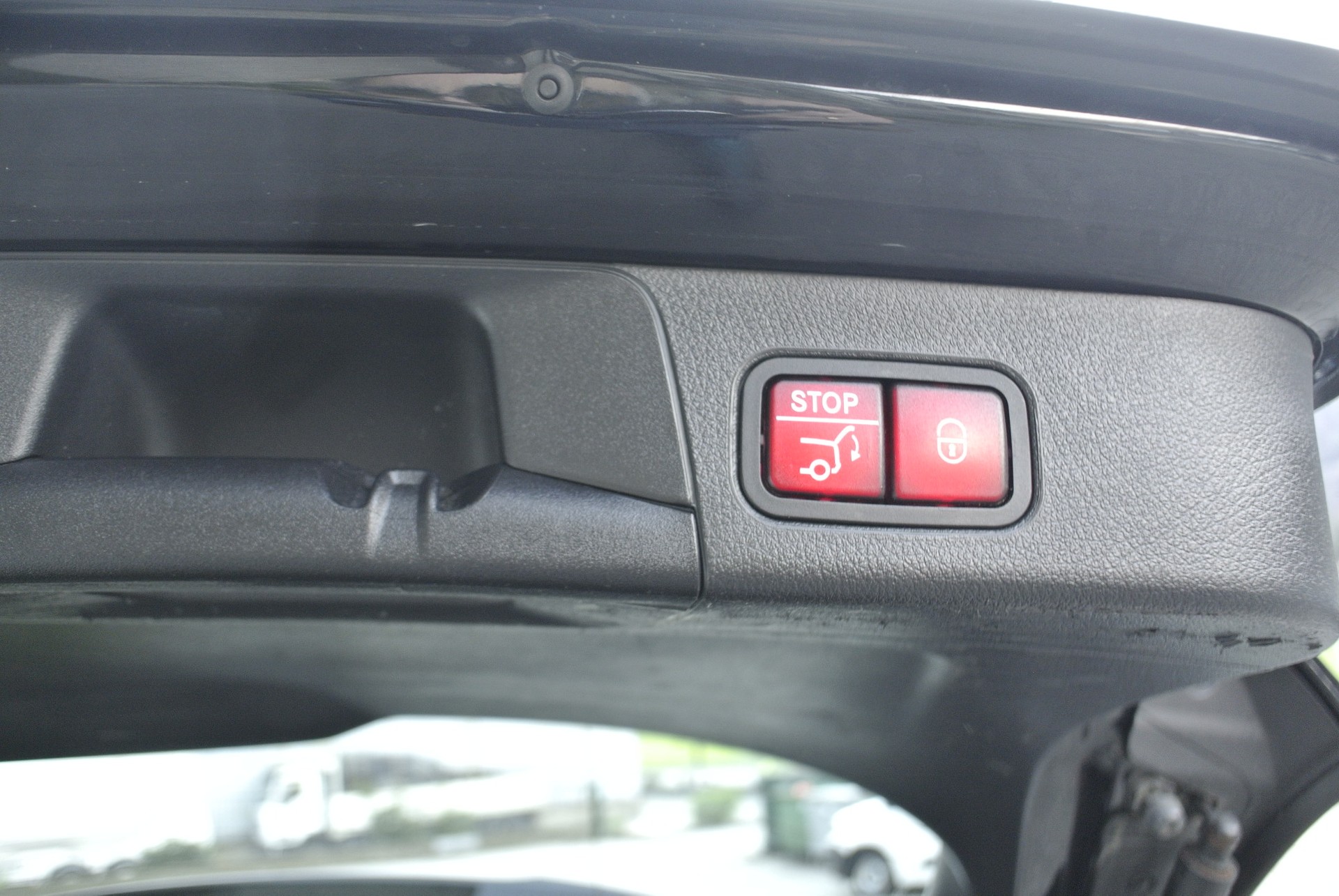 MERCEDES-BENZ B 220 d 4Matic Style 8G-DCT-image-7