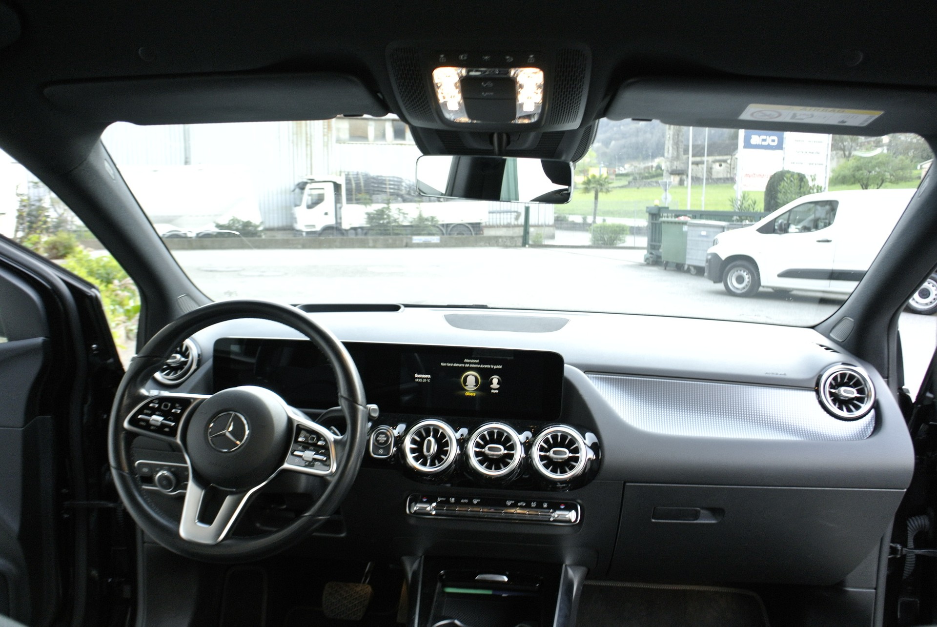 MERCEDES-BENZ B 220 d 4Matic Style 8G-DCT-image-8