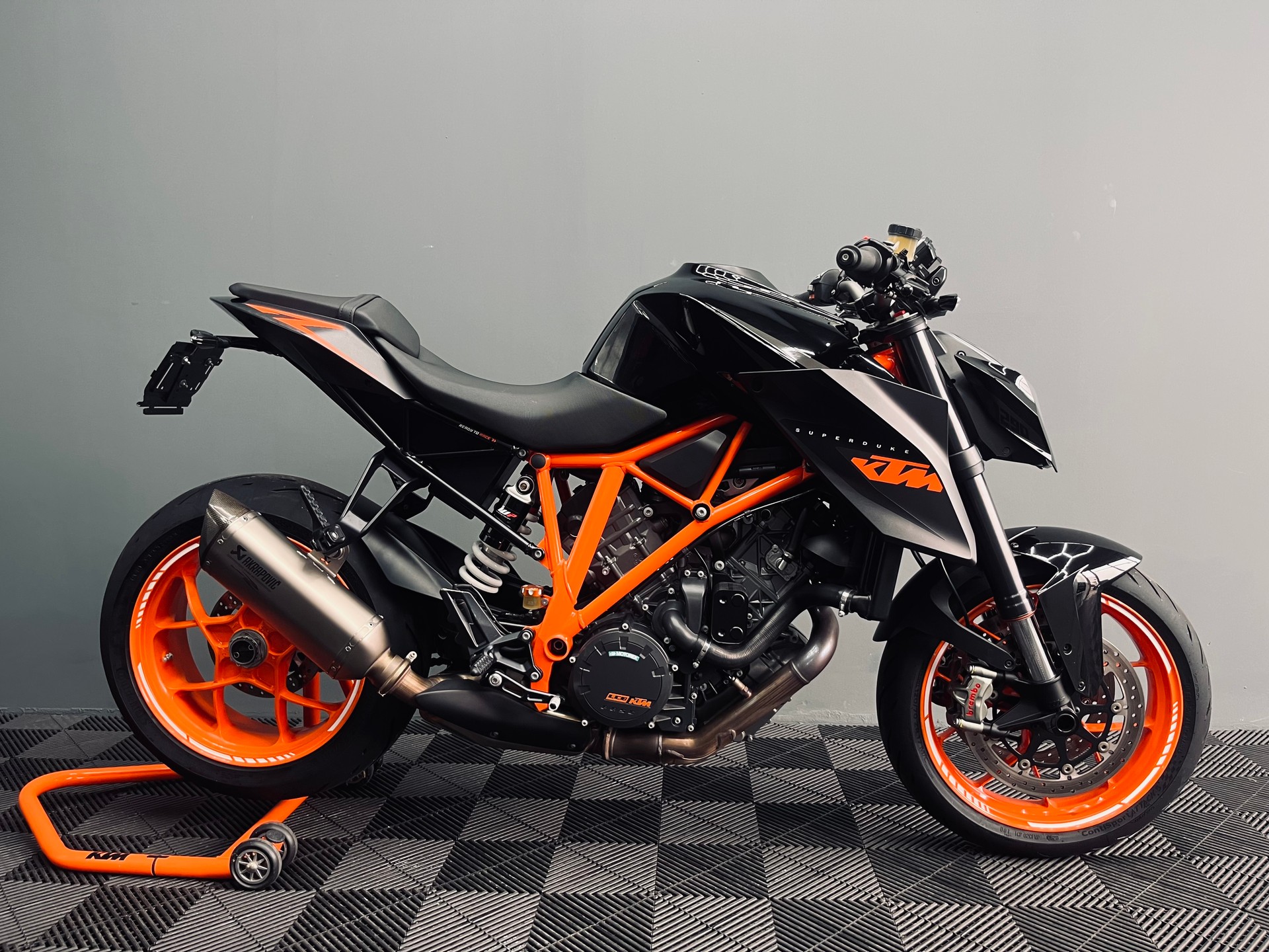 KTM 1290 Super Duke R-image-1