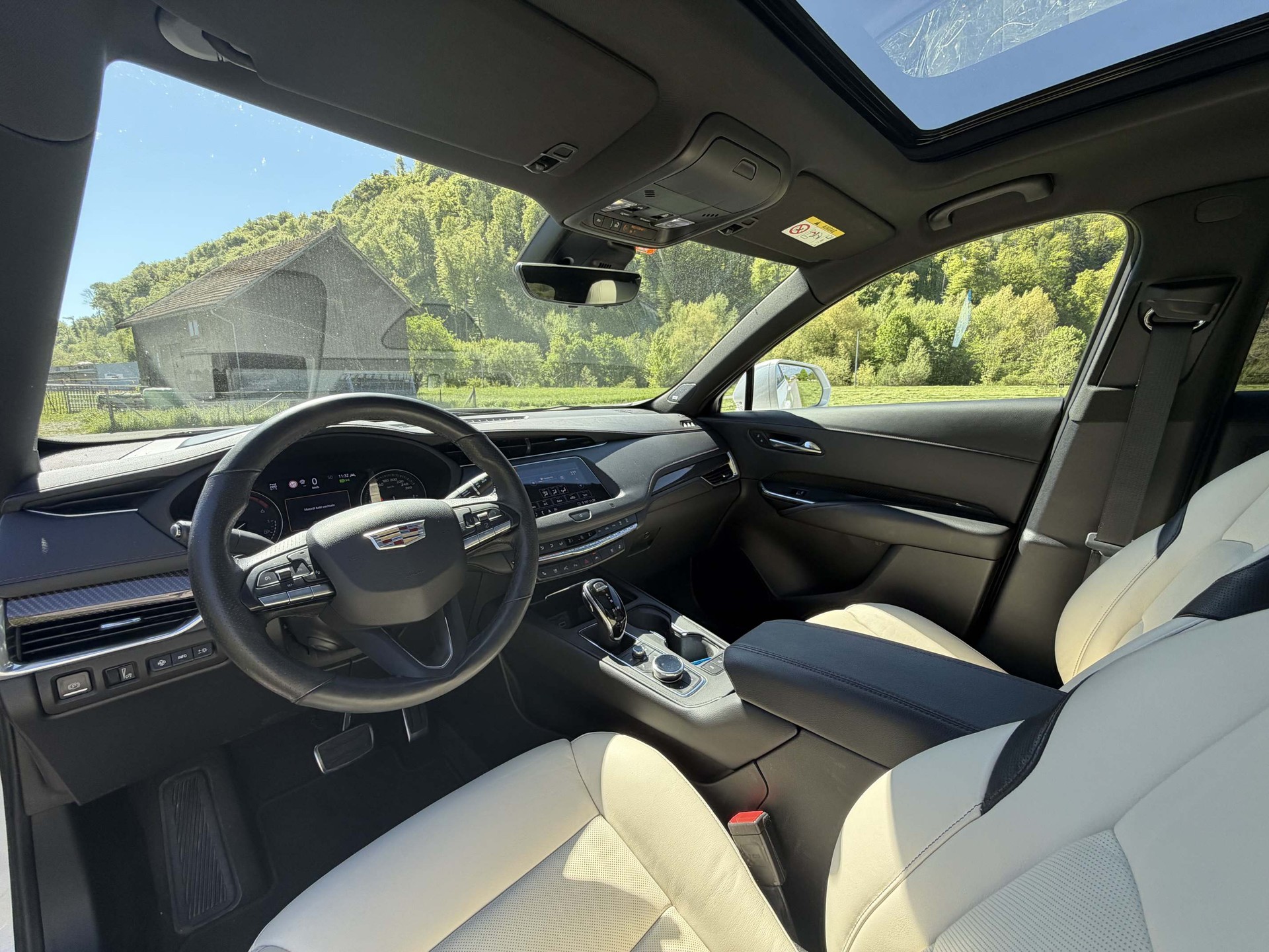 CADILLAC XT4 2.0 TD Executive Nappa AWD-image-10