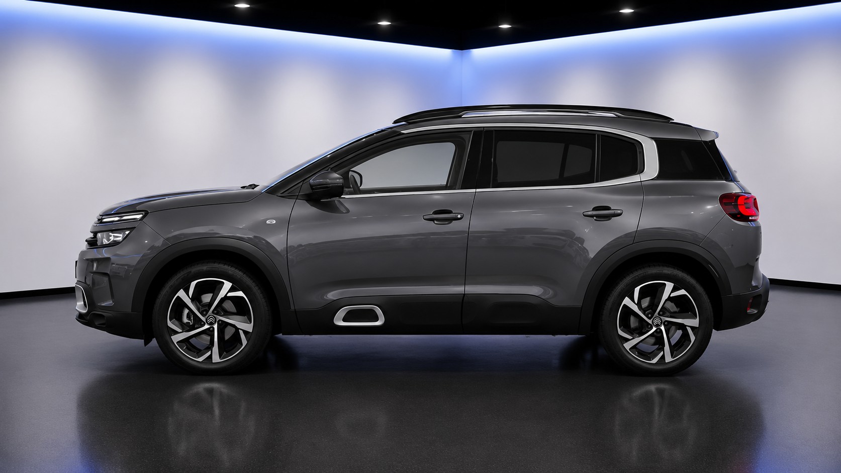 CITROEN C5 Aircross 1.6i PureTech Feel EAT8-image-1