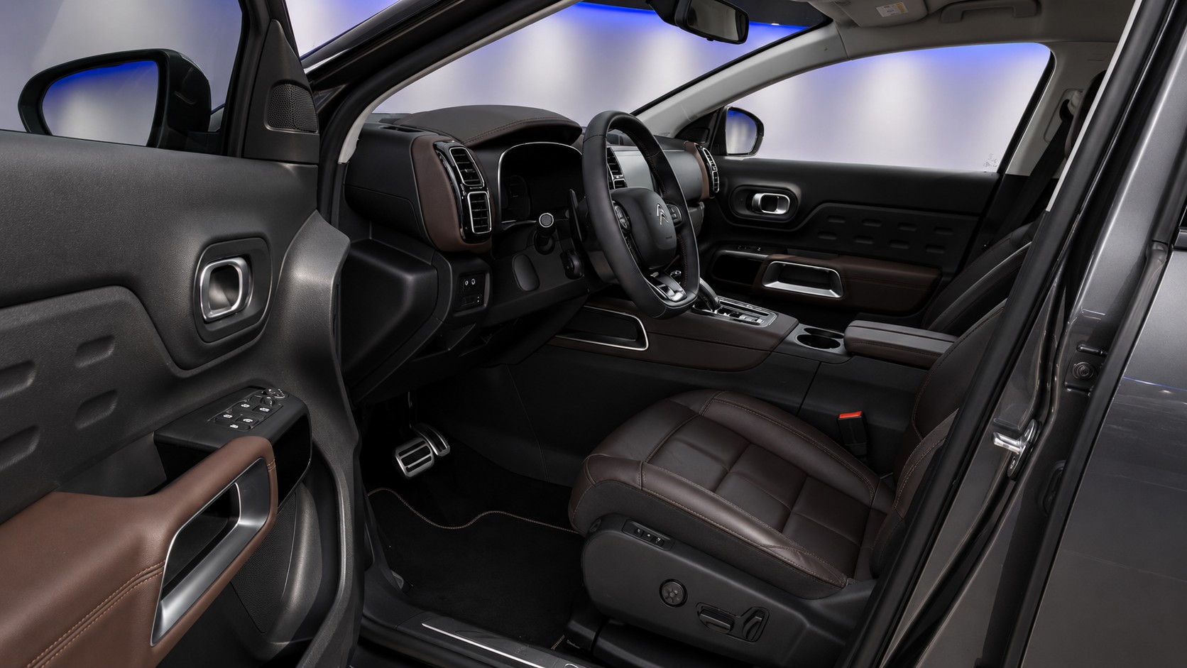 CITROEN C5 Aircross 1.6i PureTech Feel EAT8-image-8