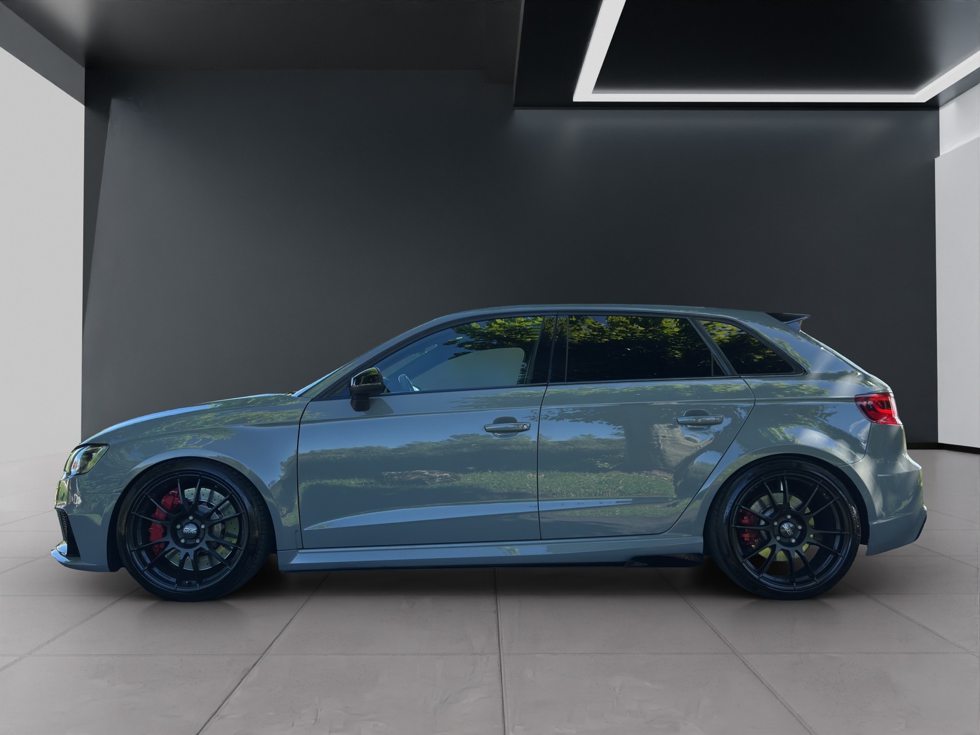 AUDI RS3 2.5 TSI quattro S-tronic-image-6
