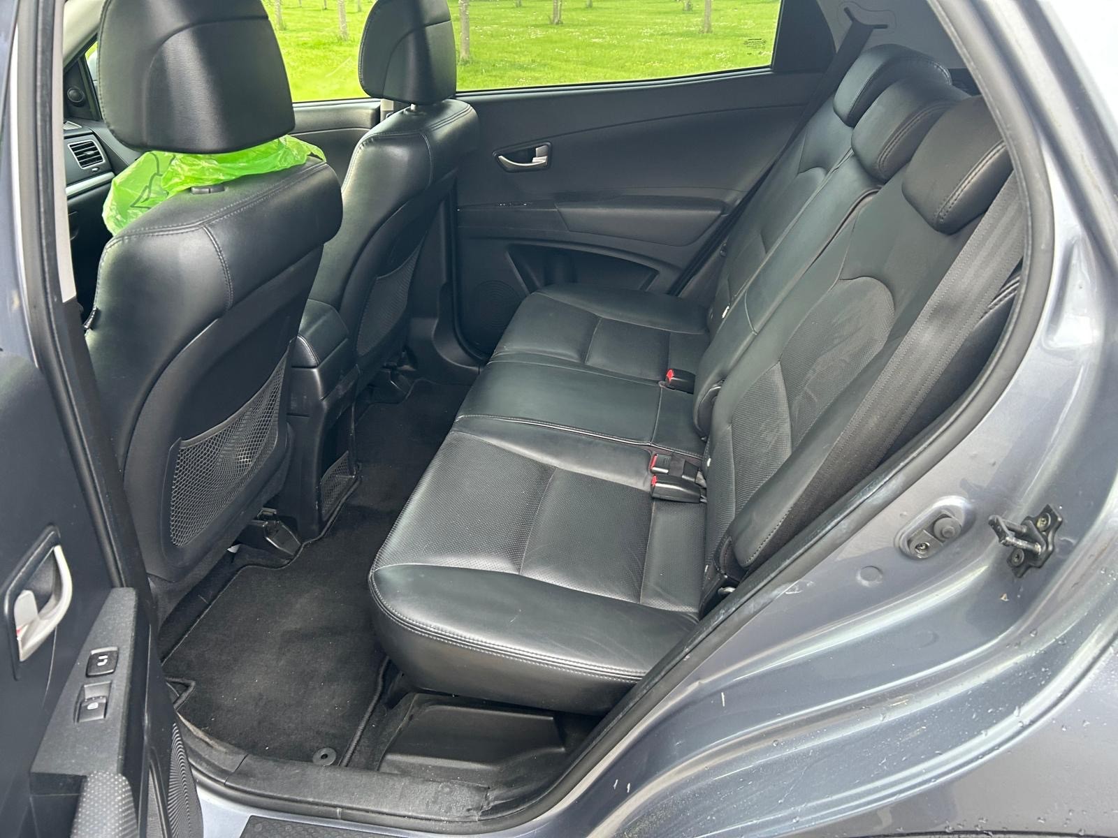 KGM-SsangYong Korando 2.0 e-XDI Quartz 4WD Automatic-image-7